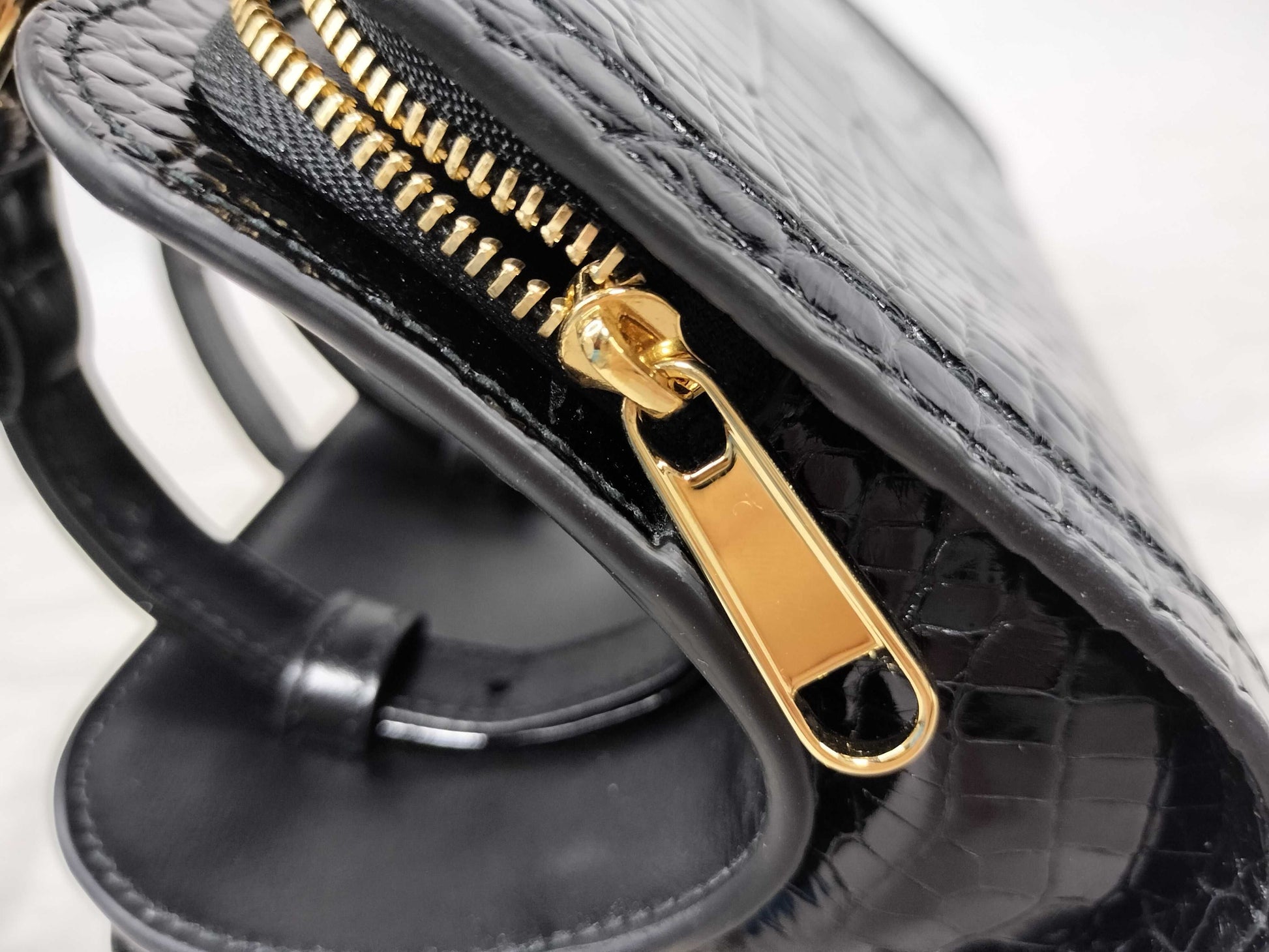 GUCCI GG Gucci GG Marmont Shining Crocodile Arm Bag Bag