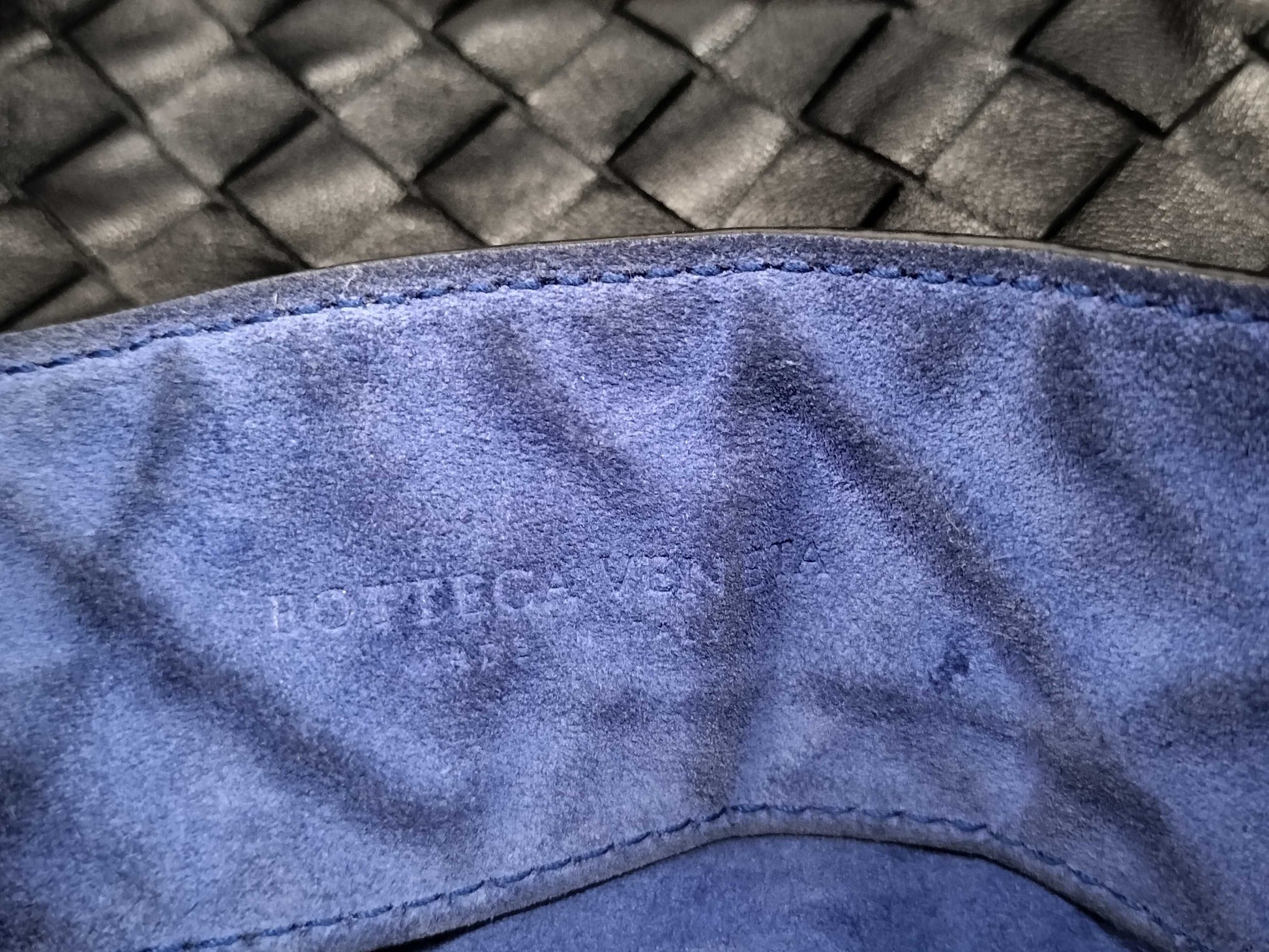 BOTTEGA VENETA Intrecciato Slot Tote Bag Shoulder Bag