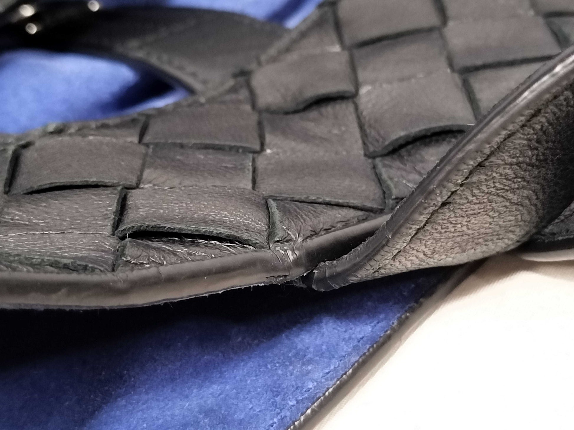 BOTTEGA VENETA Intrecciato Slot Tote Bag Shoulder Bag