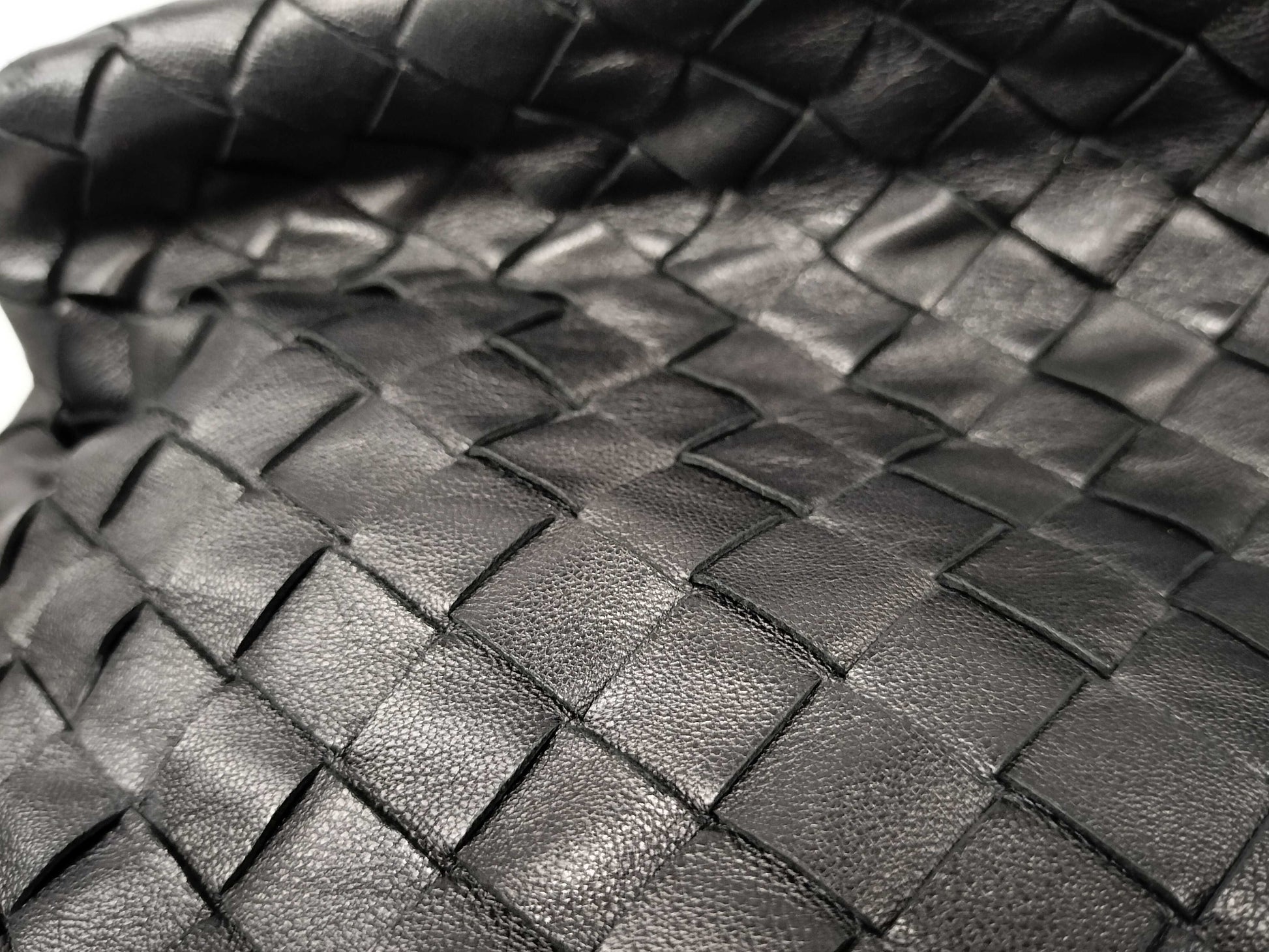 BOTTEGA VENETA Intrecciato Slot Tote Bag Shoulder Bag