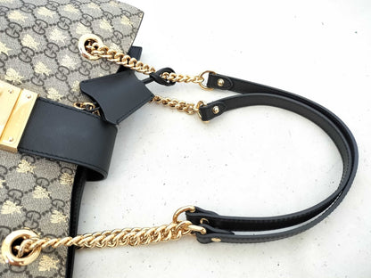 GUCCI GG Supreme Bee Medium Padlock Chain Shoulder Bag Tote Bag
