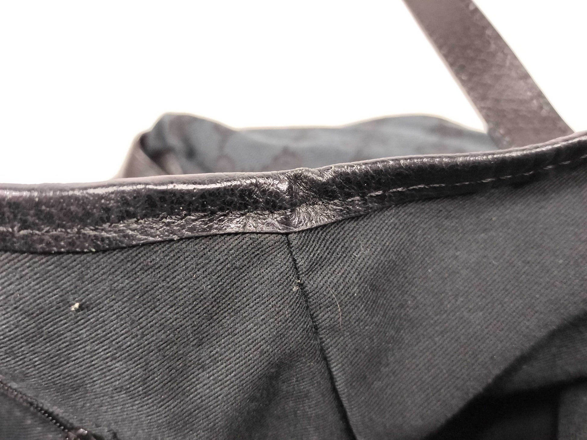 GUCCI GG Canvas Abby One-Shoulder Bag Tote Bag
