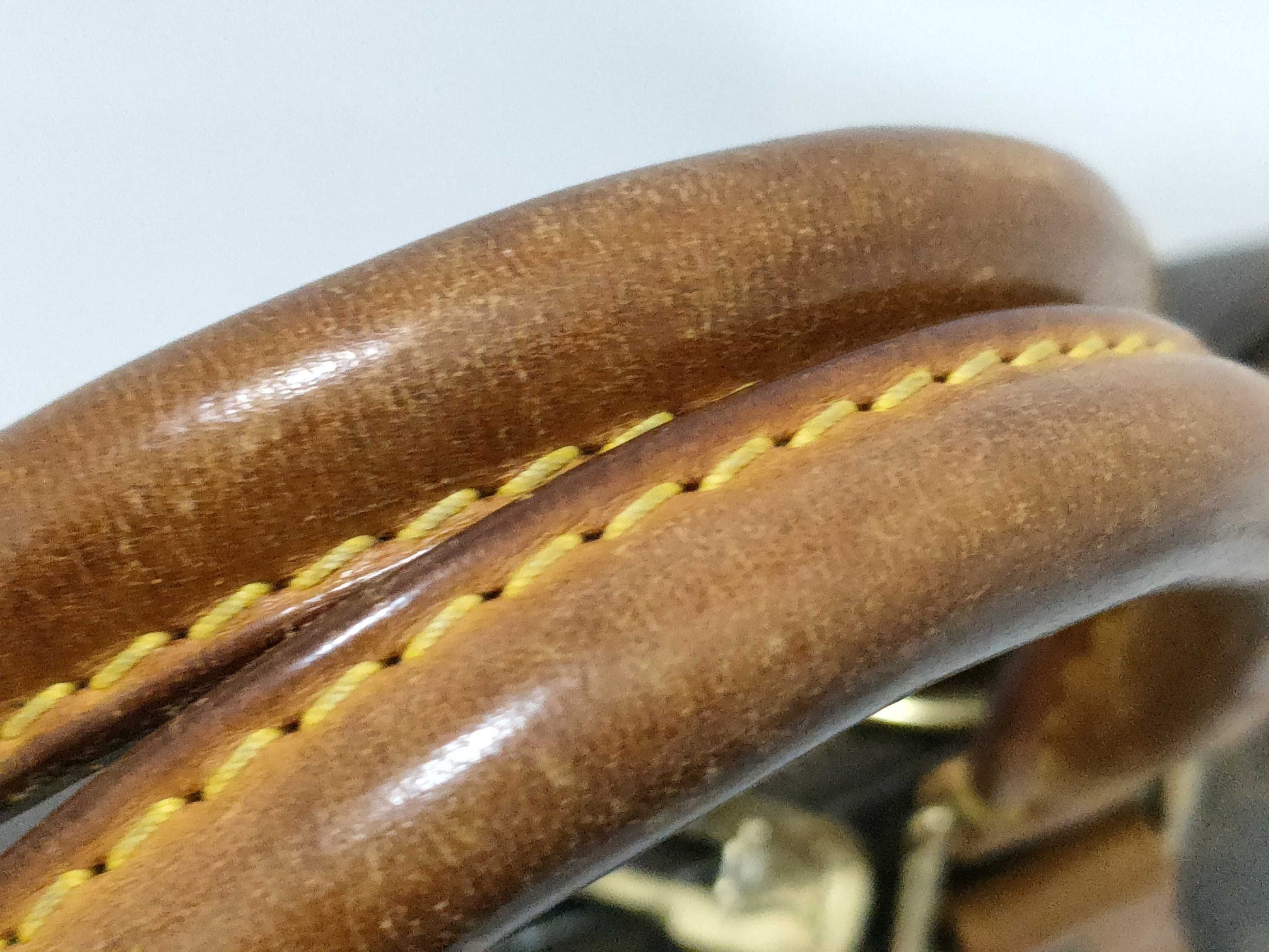 LOUIS VUITTON RFID verification failed. Monogram Louis Vuitton Monogram Alma handbag.