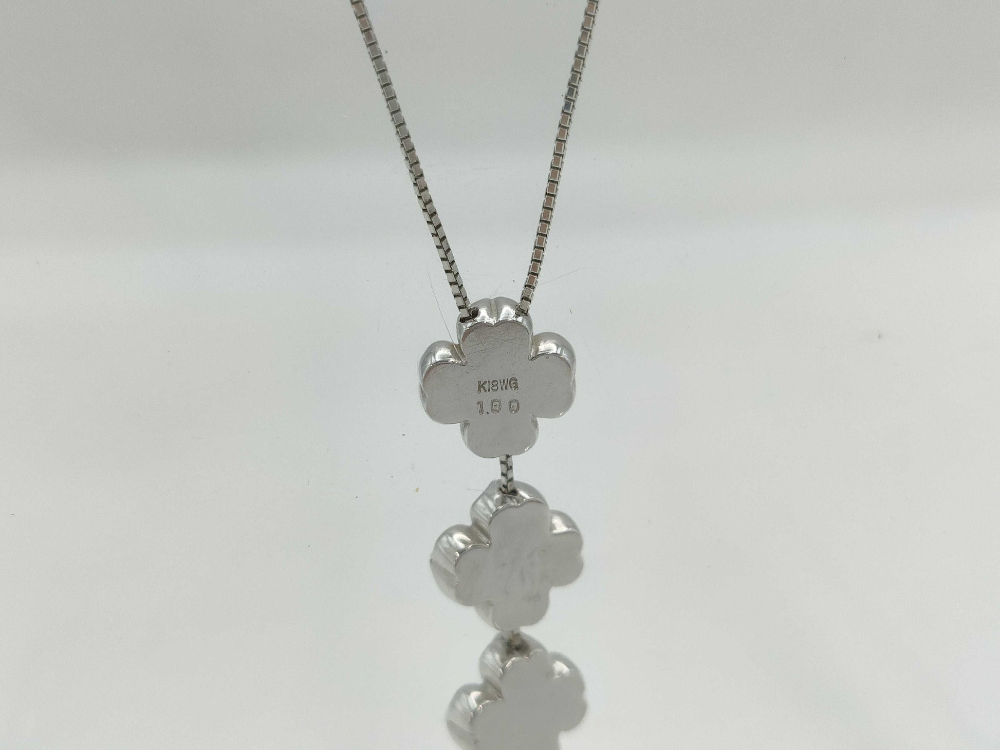 D1.00ct K18WG 7.5g Necklace 