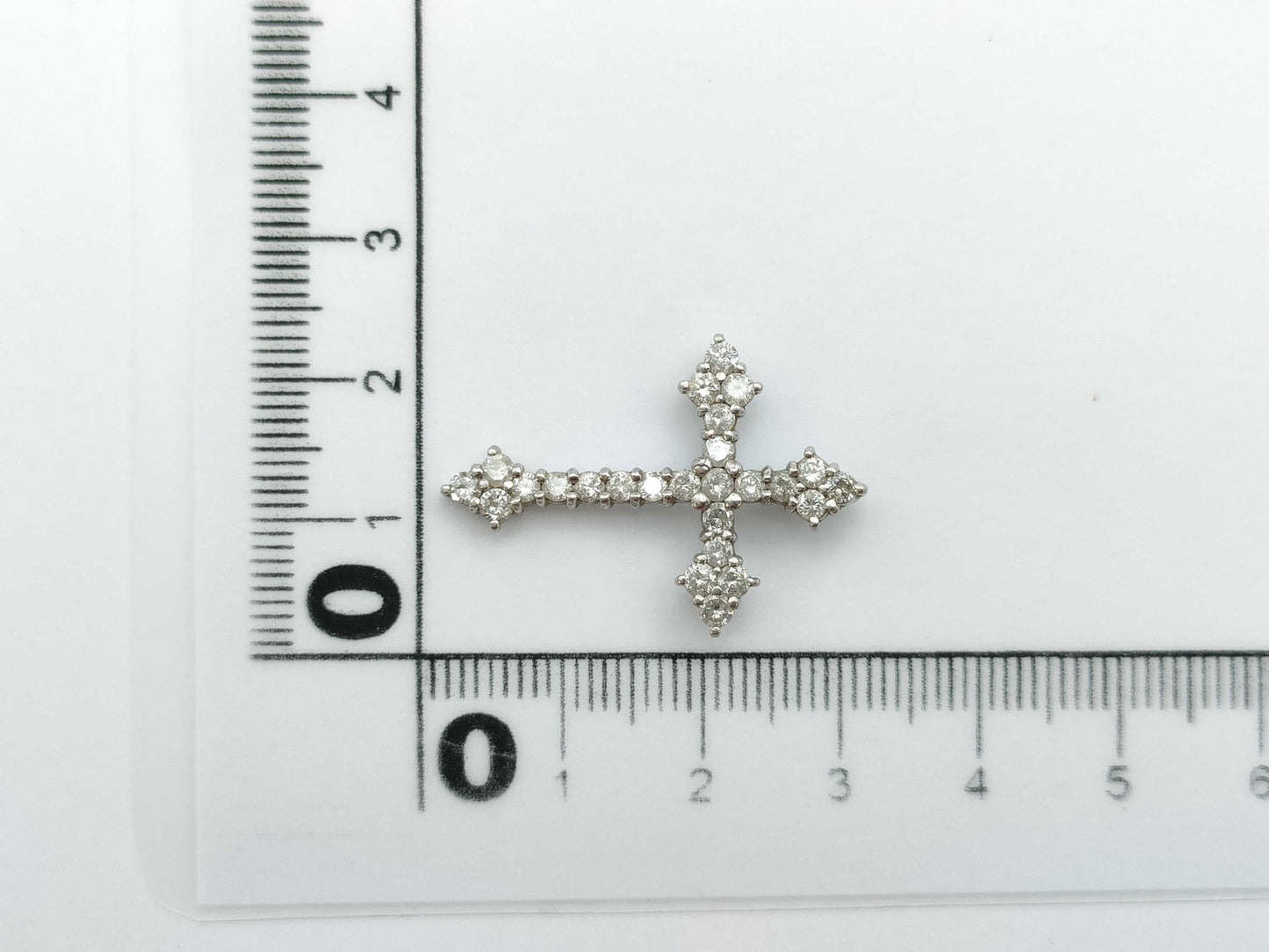 Cross D1.00ct Pt900 2.5g Pendant Top 