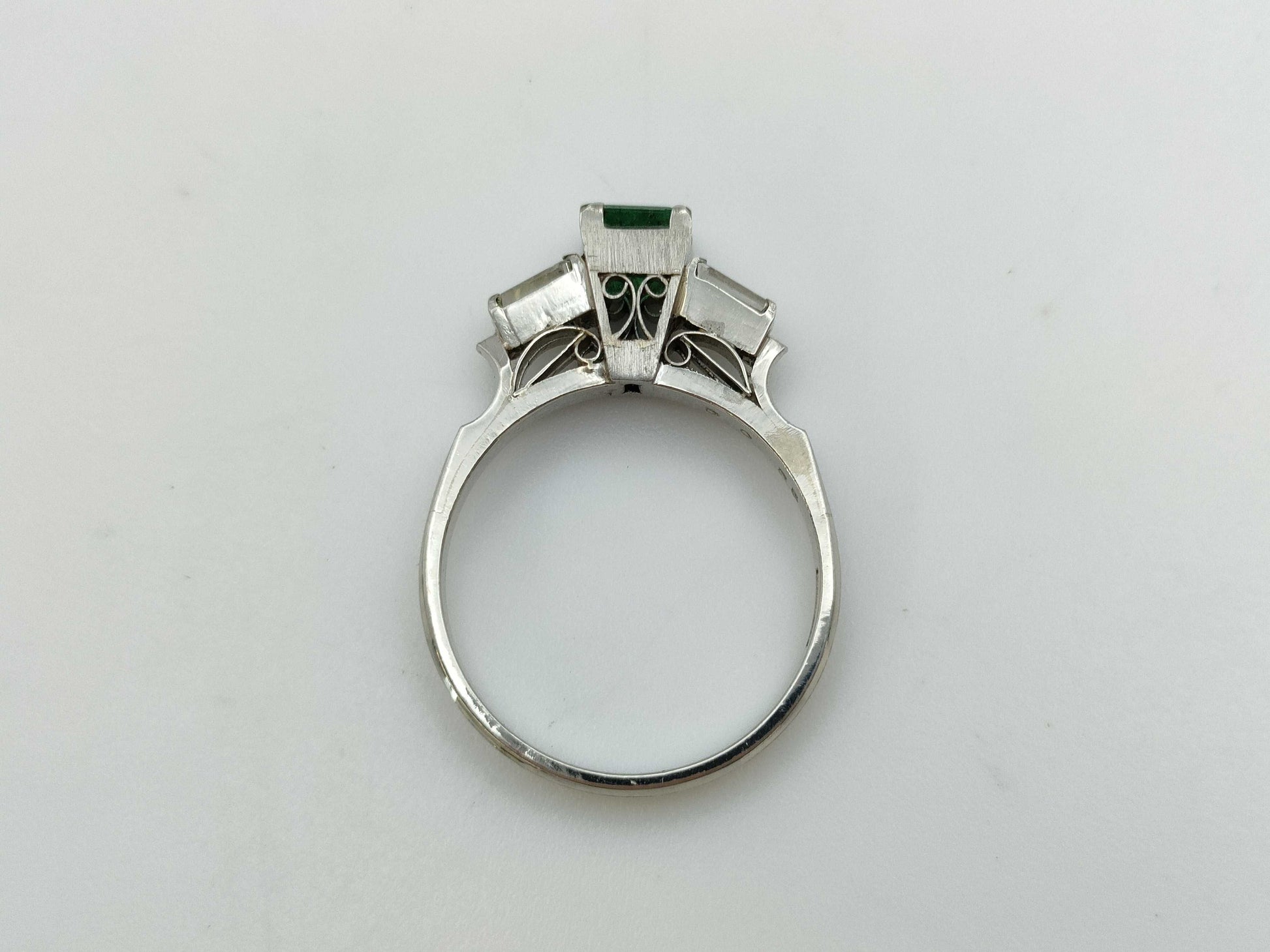 Emerald D0.35ct Pt900 5.0g Ring 