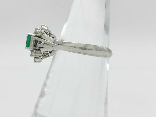 Emerald and Diamond Pm900 5.0g Ring 
