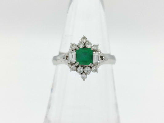 Emerald and Diamond Pm900 5.0g Ring 