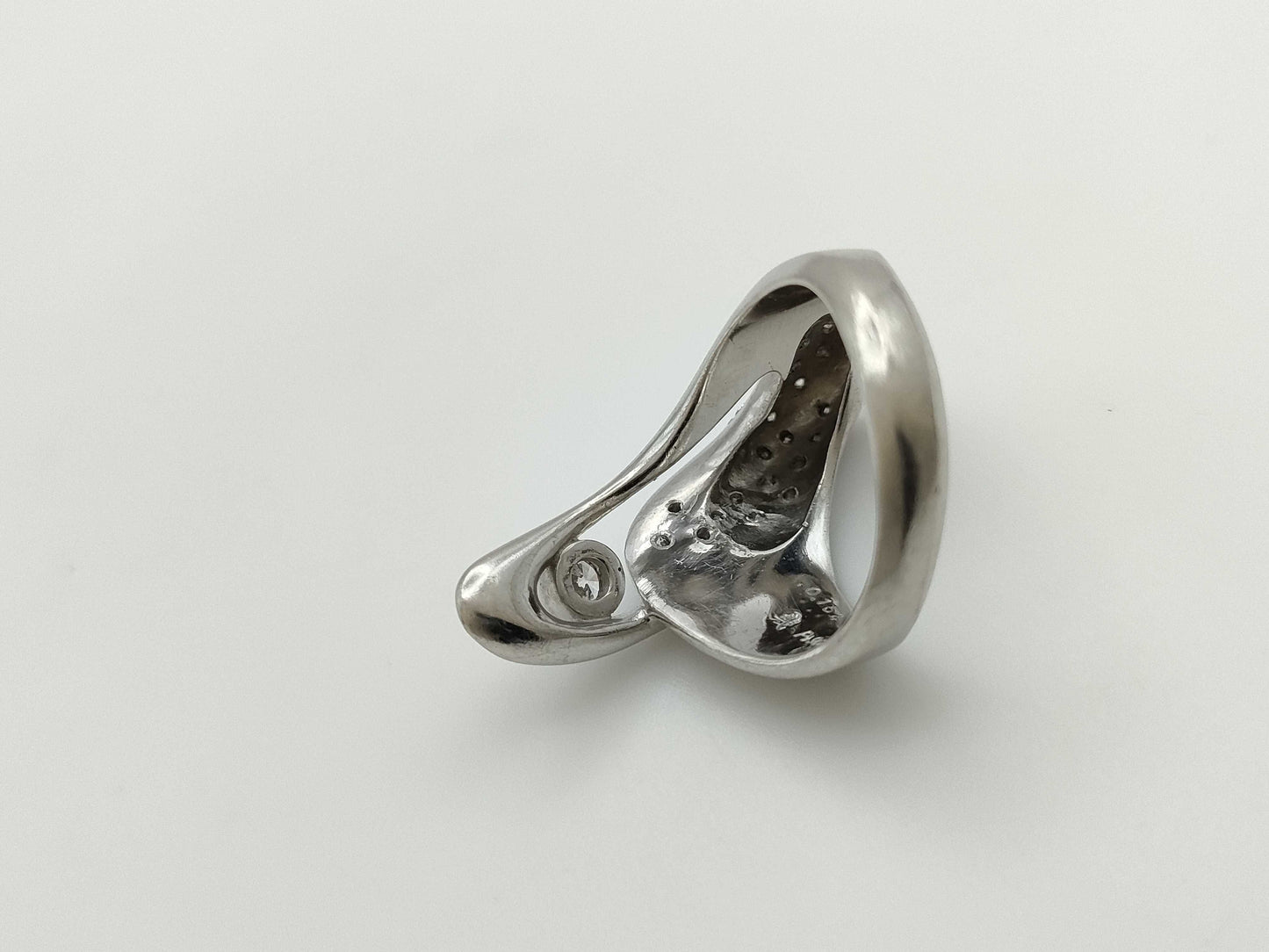 D0.154/0.47ct Pt900 14.1g Ring 