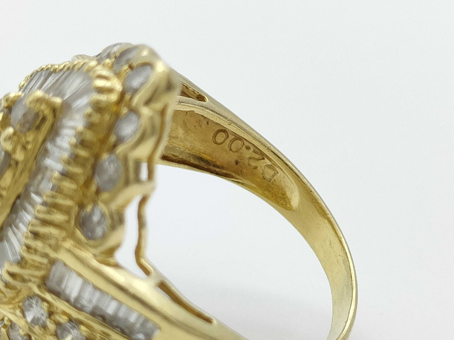 D2.00ct K18 7.5g Ring 