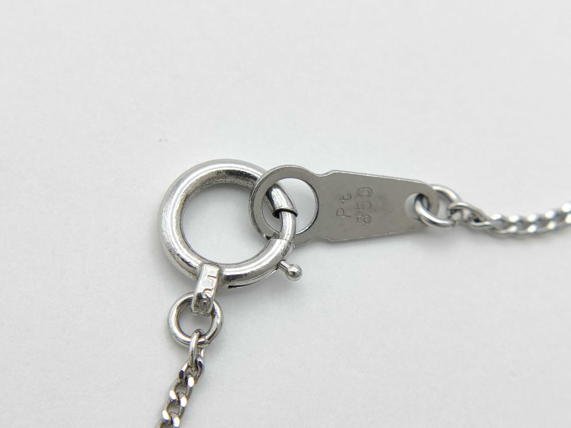 D0.46ct Pt/Pt850 3.4g Necklace 