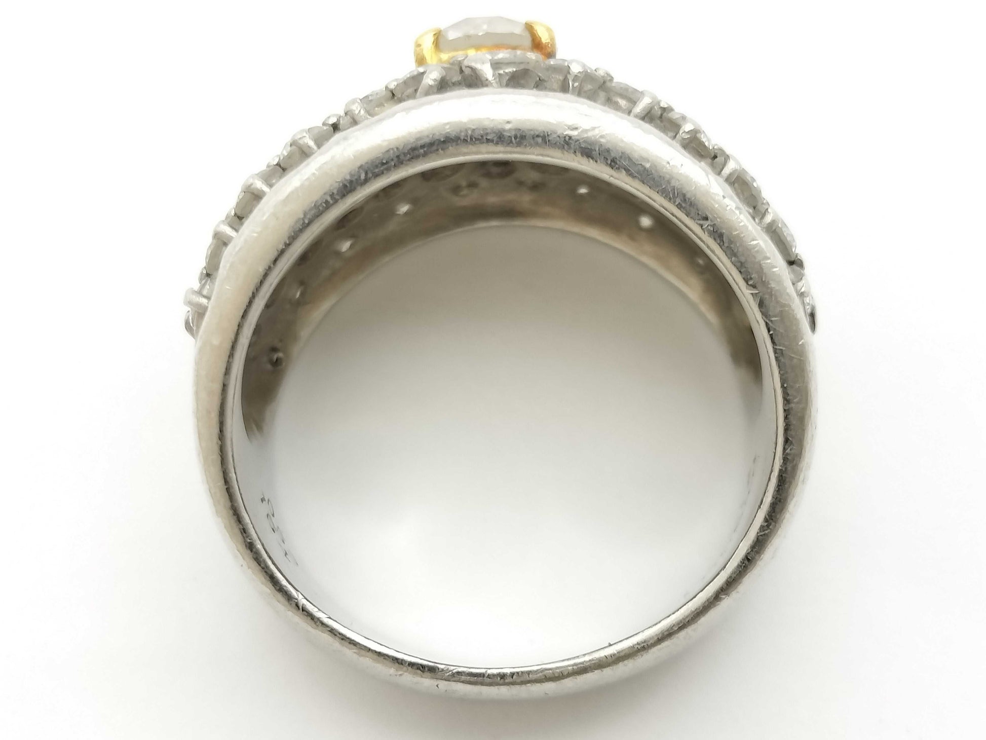 D0.52/1.64ct Pt900/K18 13.7g Ring 