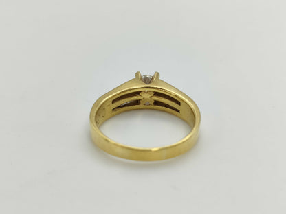 D0.34/0.48ct 750 5.2g Ring 