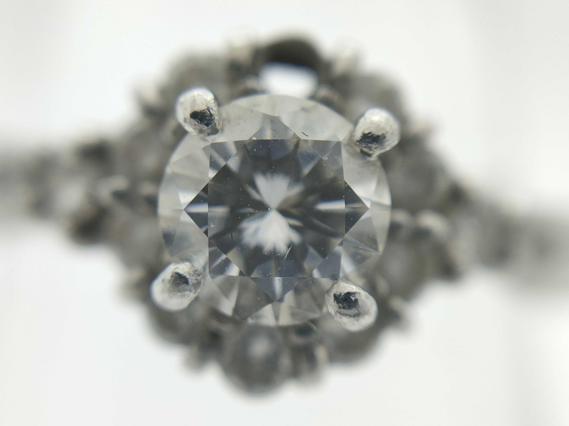 D0.388/0.27ct Pt900 3.9g Ring 