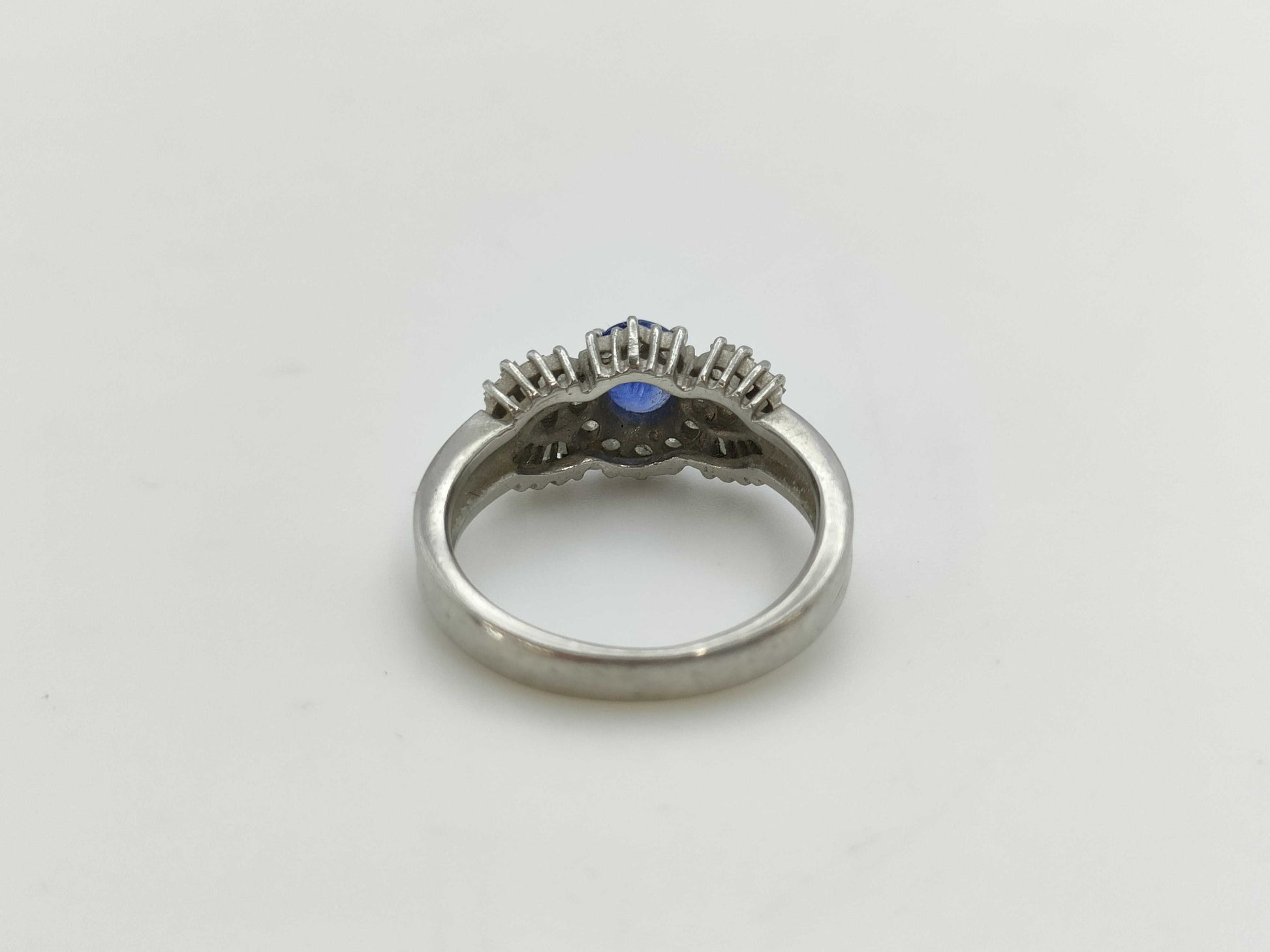 Sapphire and Diamond Pt900/850 5.5g Ring 