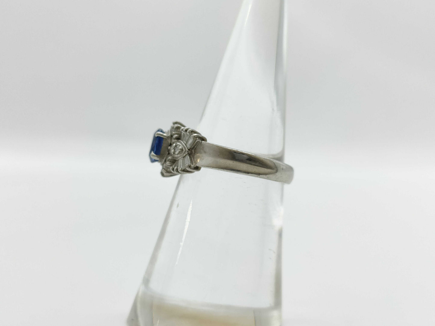 Sapphire and Diamond Pt900/850 5.5g Ring 