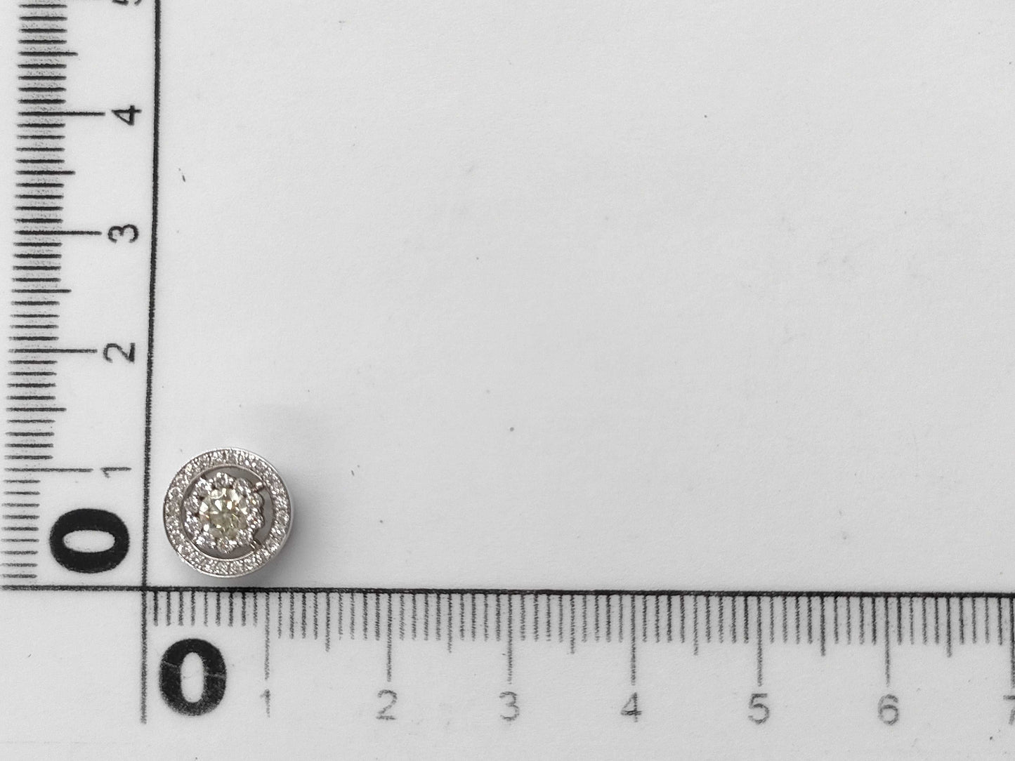 D0.230/0.19ct Pt900 1.6g Pendant Top 
