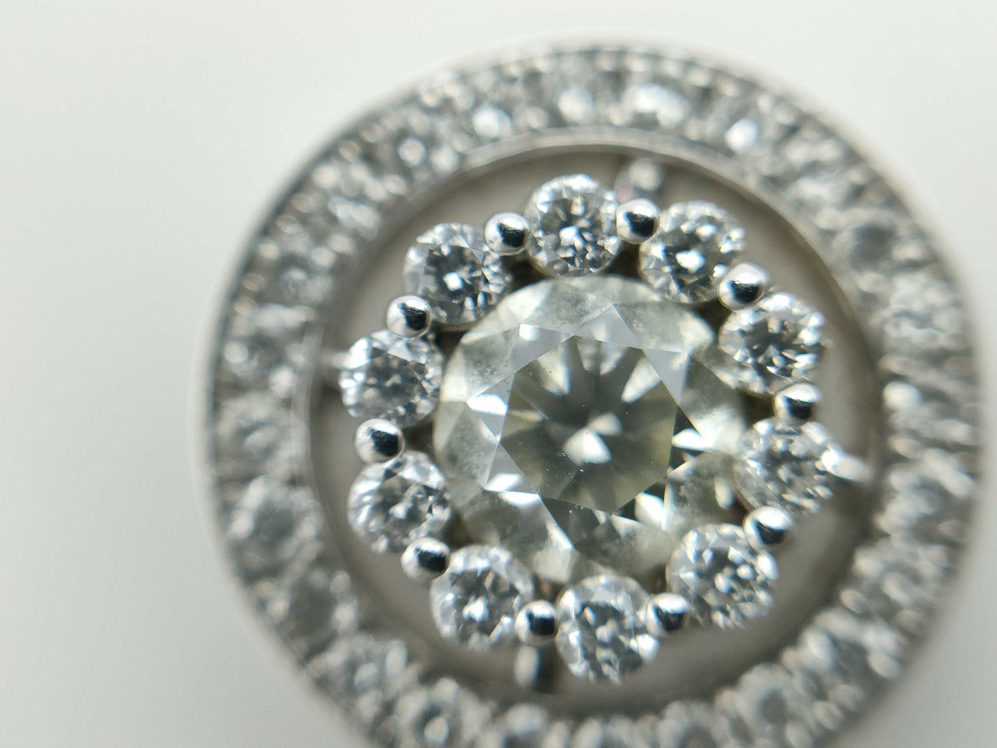 D0.230/0.19ct Pt900 1.6g Pendant Top 