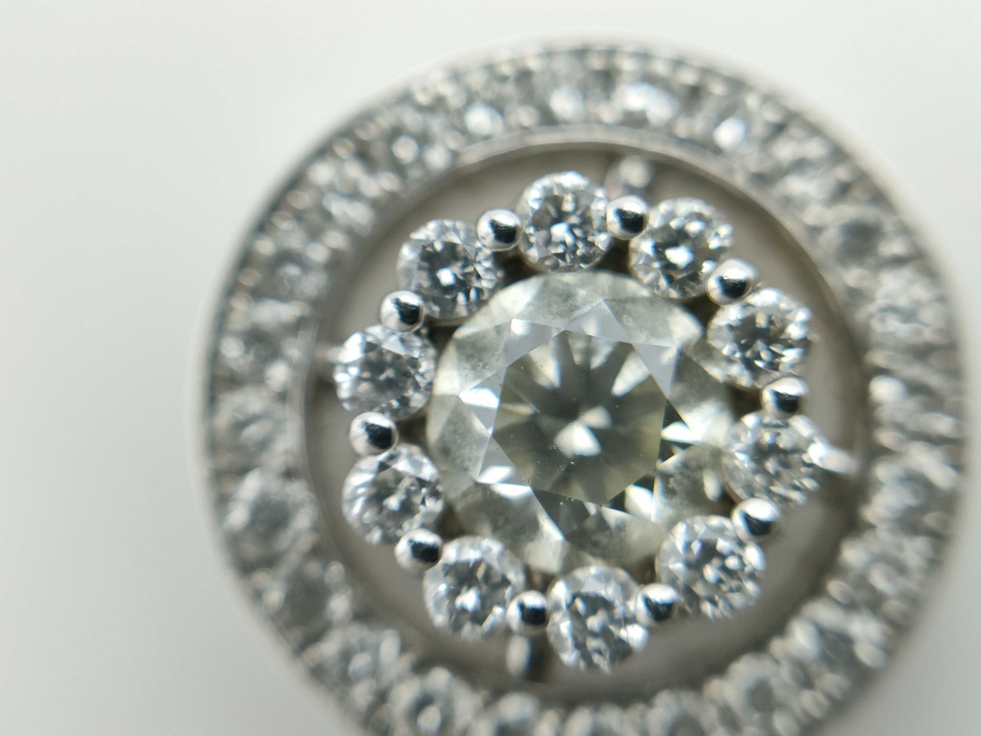 D0.230/0.19ct Pt900 1.6g Pendant Top 
