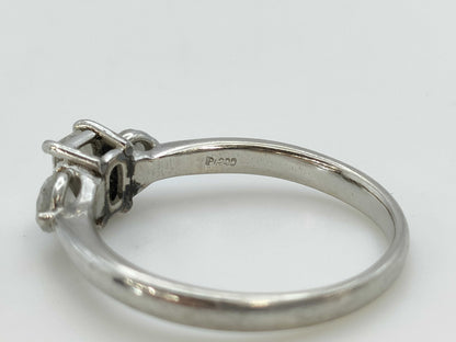 D0.333/0.36ct Pt900 4.0g Ring 