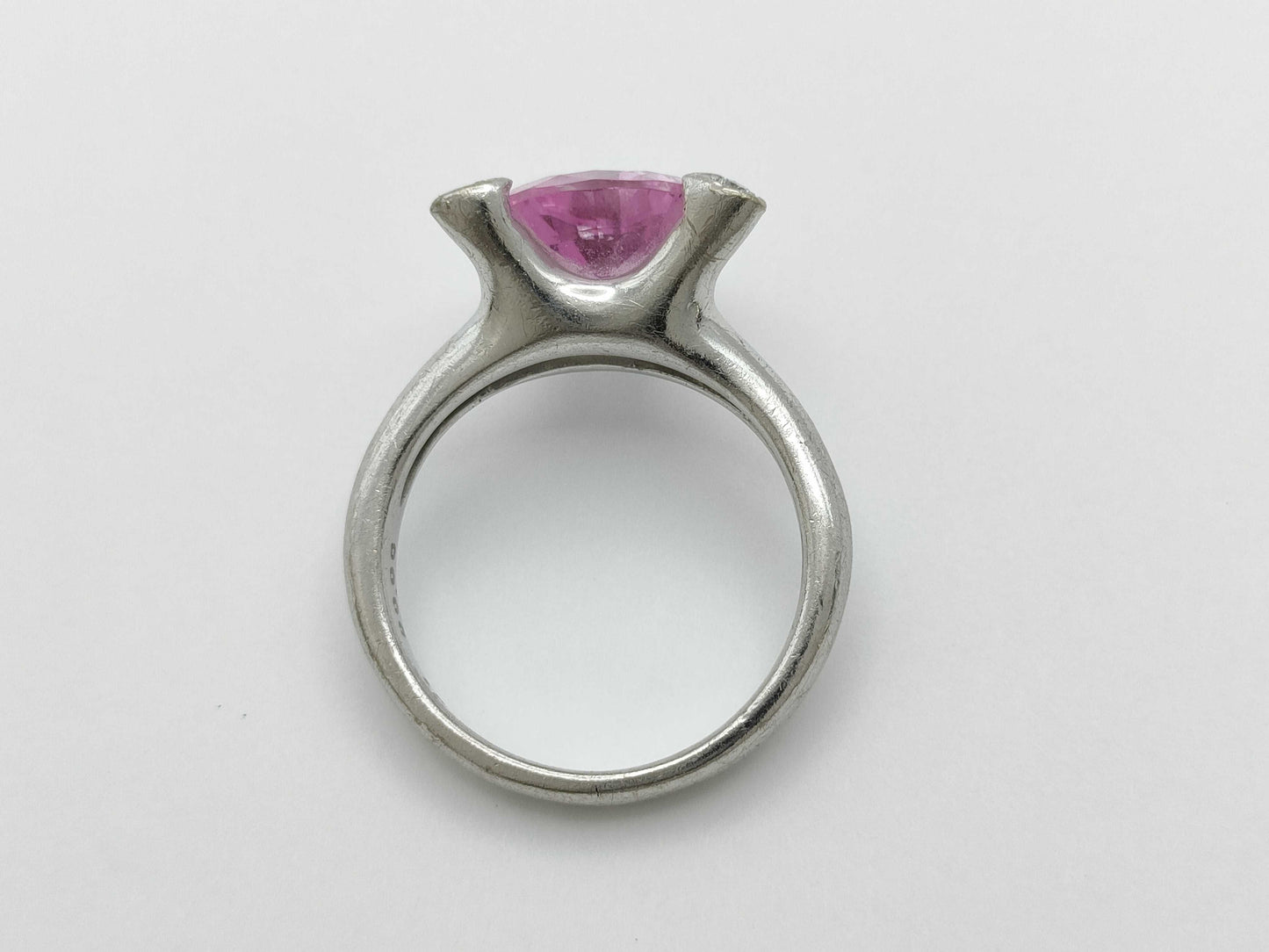 Colored Stone 2.61ct D0.06ct K18WG 6.4g Ring 