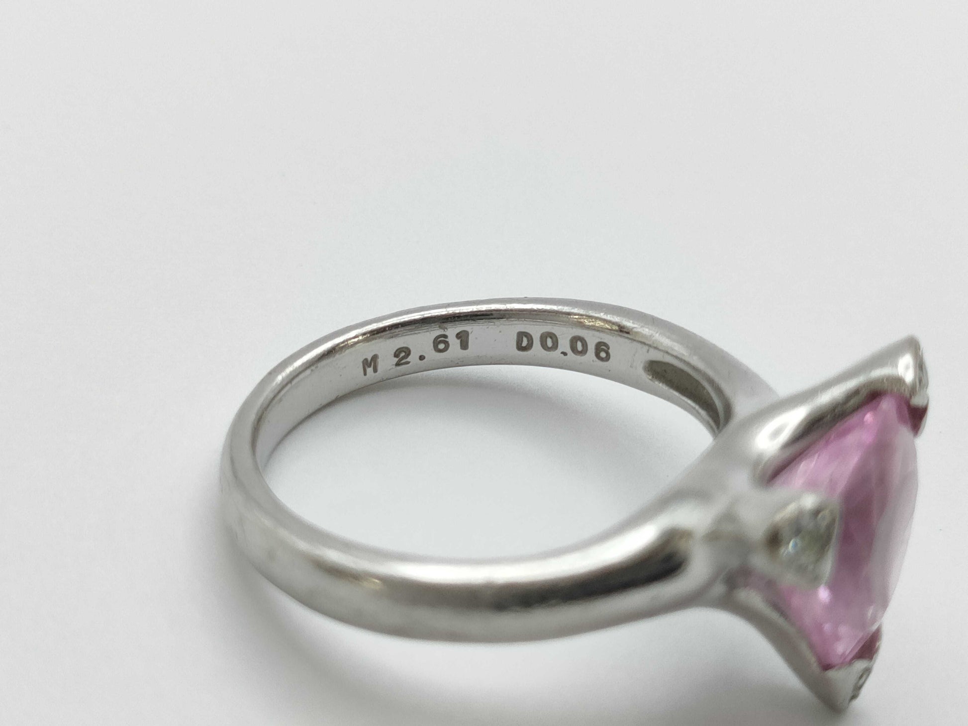 Colored Stone 2.61ct D0.06ct K18WG 6.4g Ring 