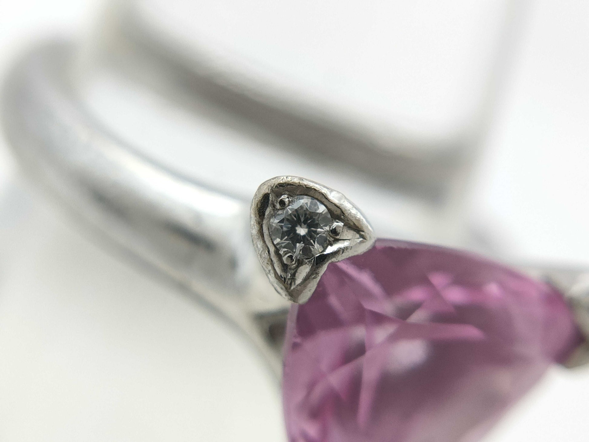 Colored Stone 2.61ct D0.06ct K18WG 6.4g Ring 