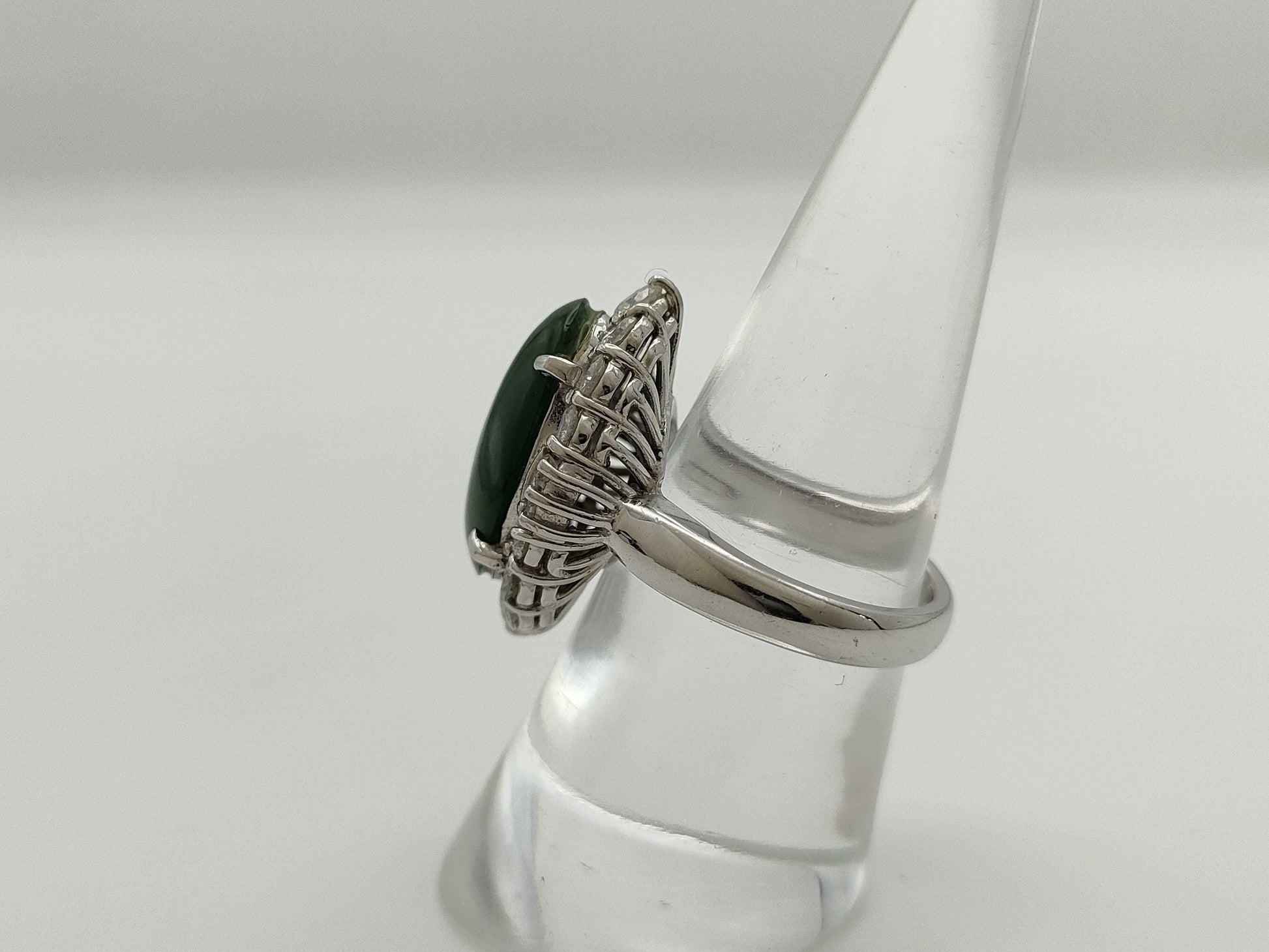 Jade D0.16/0.99ct Pt900 14.4g Ring 