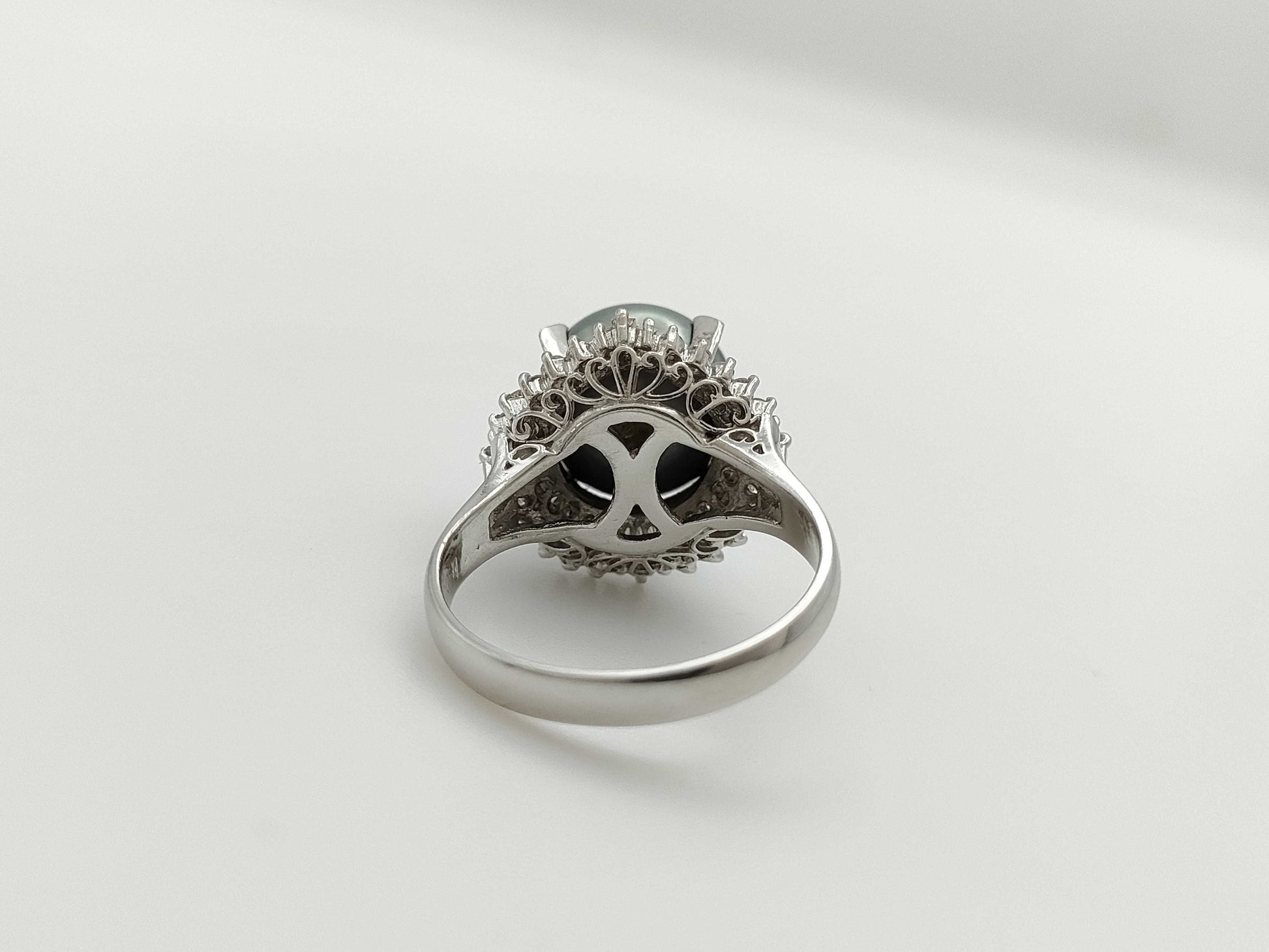 Pearl, Diameter: Approx. 10.2mm, D0.55ct, Pt900, 7.5g, Ring 