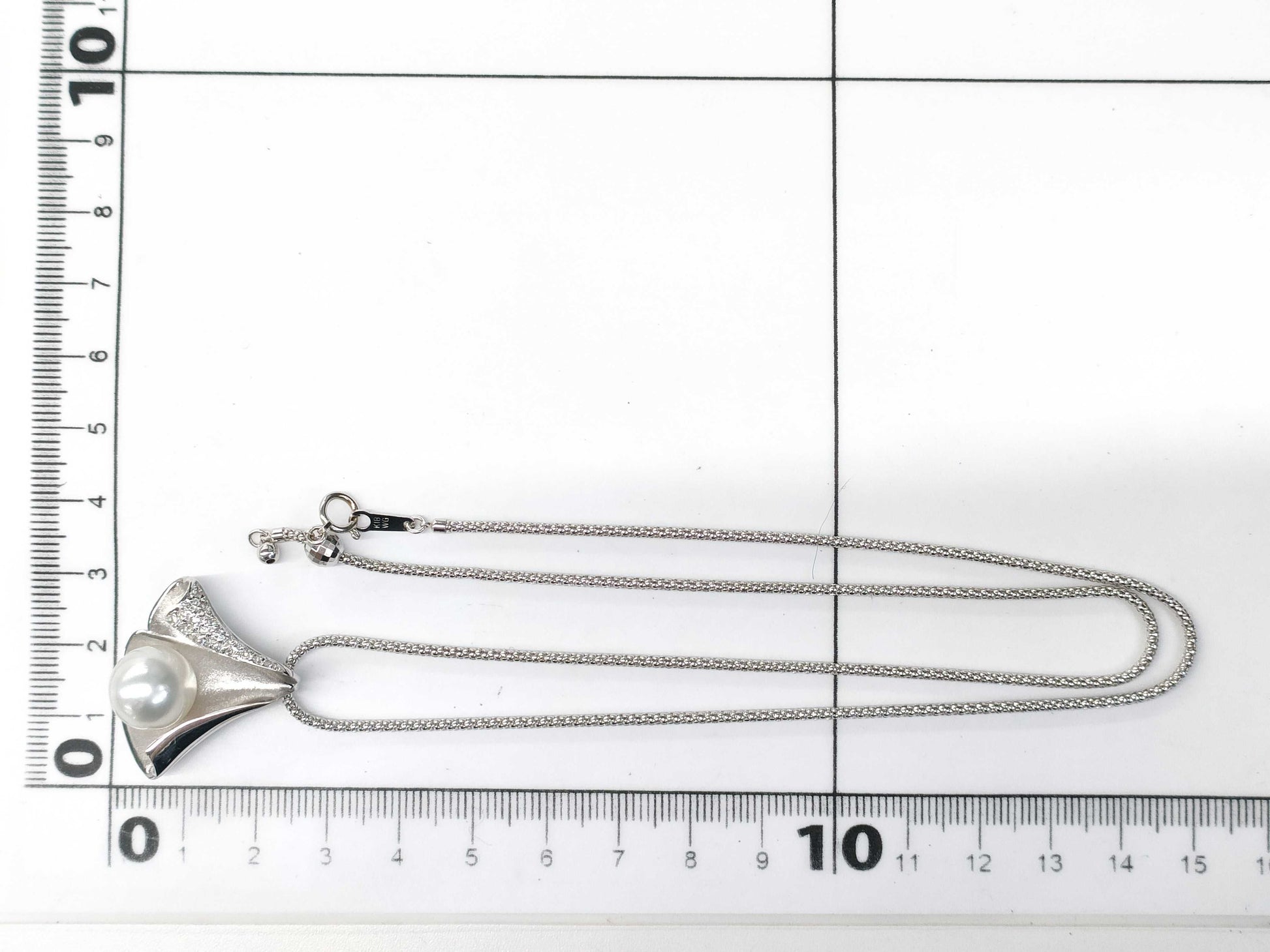 Pearl diameter: approx. 11.1mm, D0.20ct, 18K White Gold, 13.7g, Necklace 