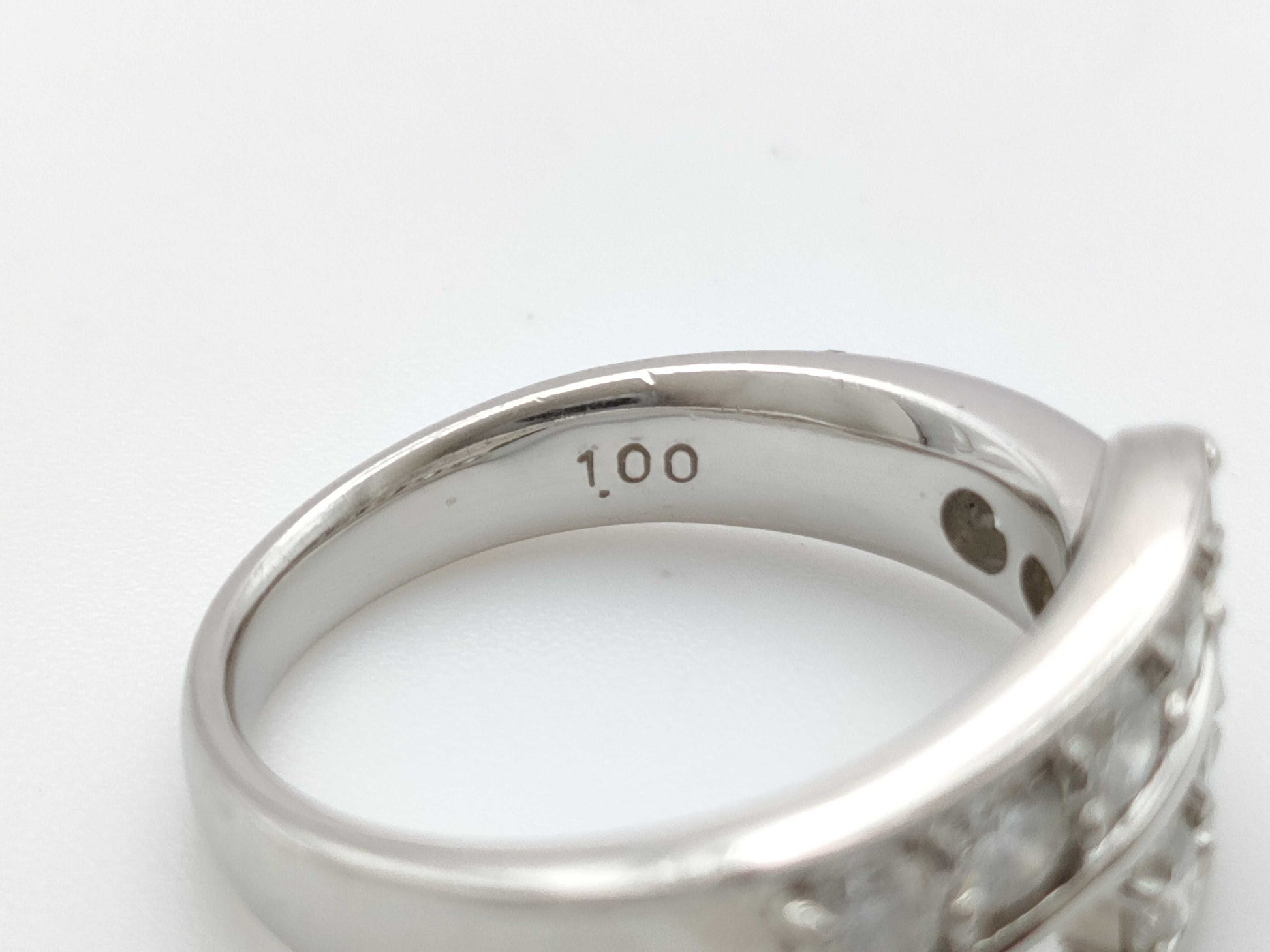 D1.00ct PT900 7.7g Ring 