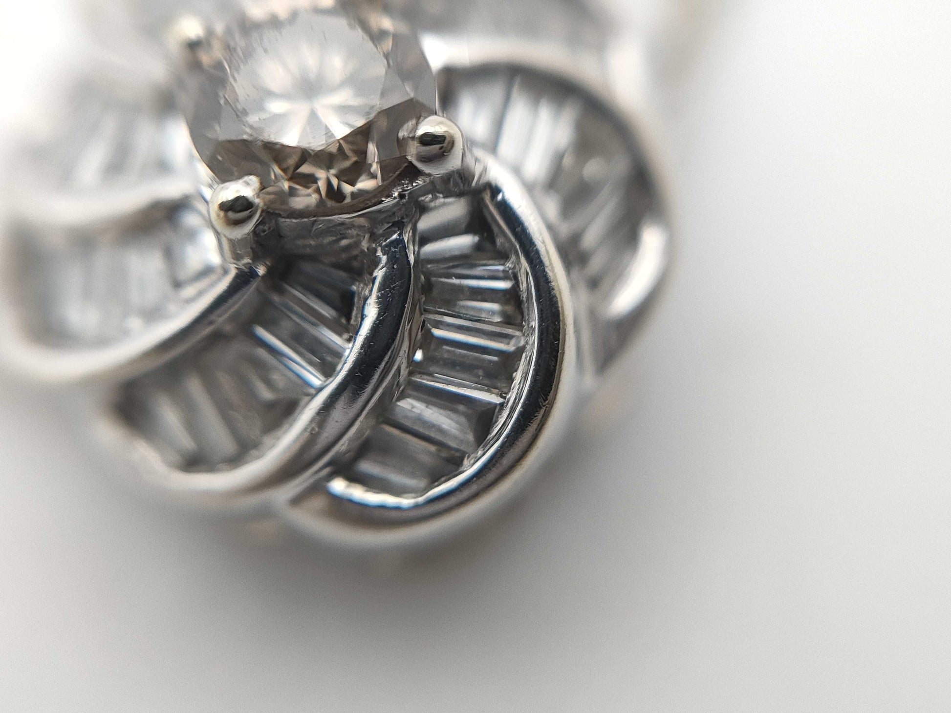 Diamond K18WG/PT1000 4.0g Necklace 