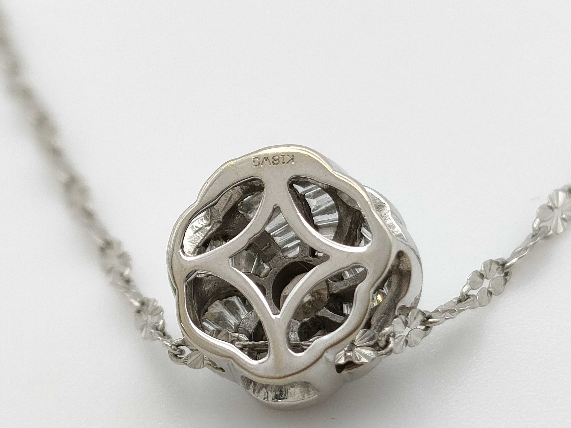 Diamond K18WG/PT1000 4.0g Necklace 