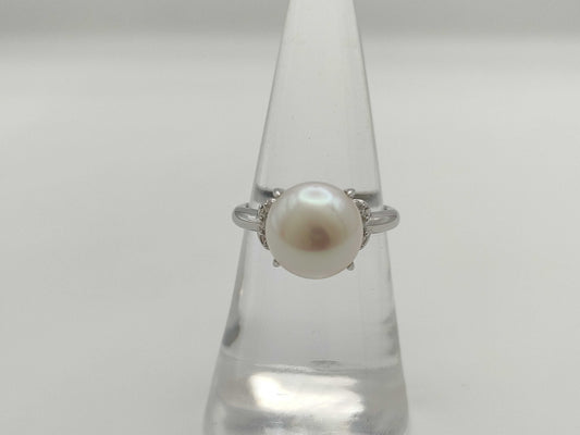 Pearl Ring 9.7mm Diameter, 0.07ct, 14K White Gold, 3.1g