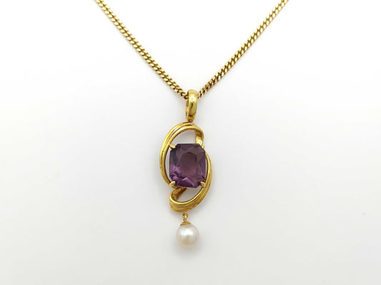 Pearl Necklace, Diameter: Approx. 6.8mm, Colored Stone: 5.74ct, 18K Gold, 17.4g 