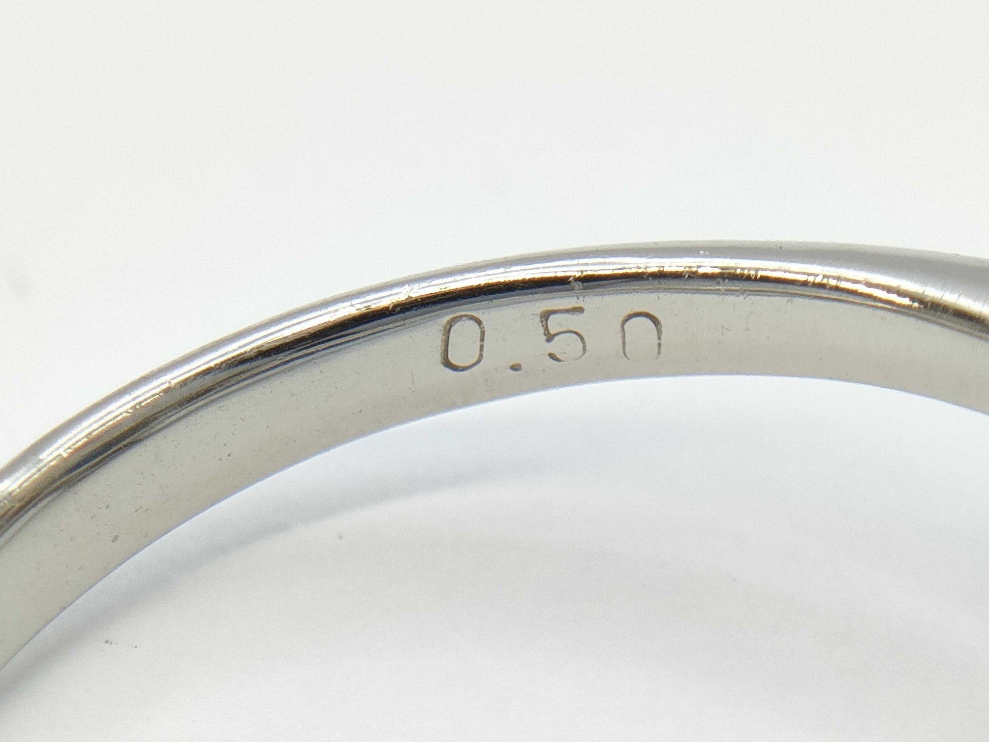 S1.00ct D0.50ct PT900 4.9g Ring 