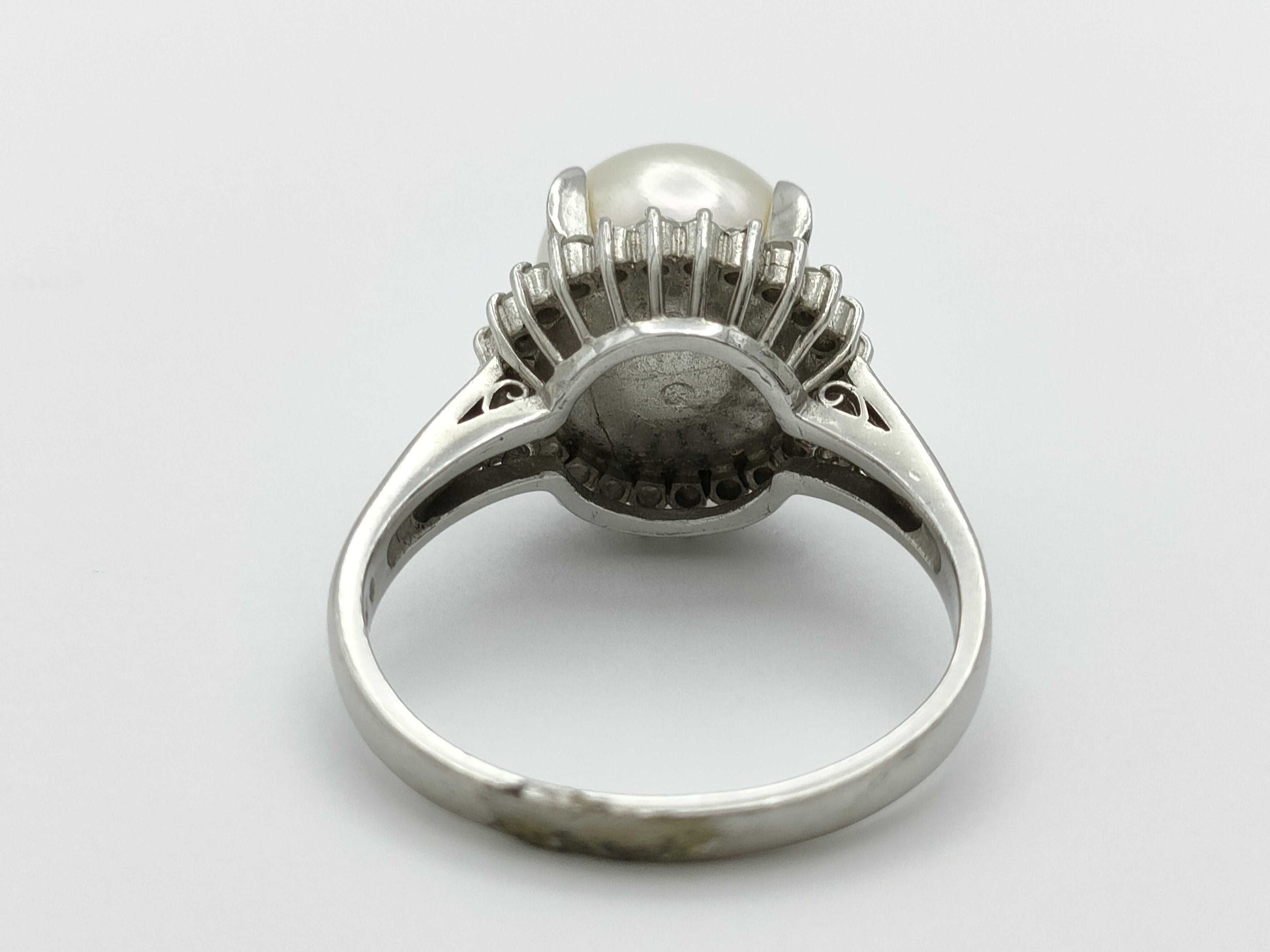 Pearl, Diameter: Approx. 9.0mm, D0.26ct, Pt900, 6.7g, Ring 