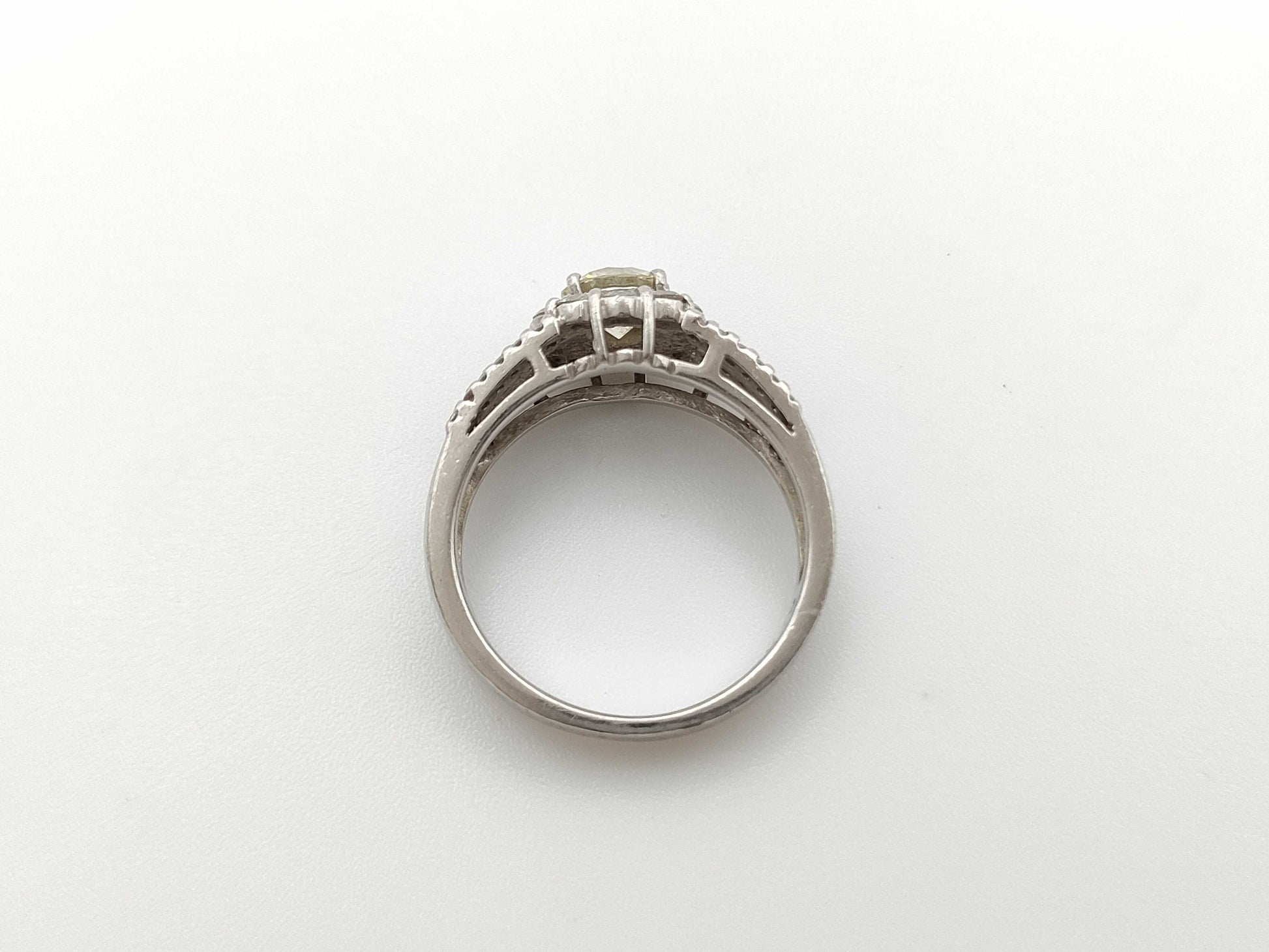 D0.626ct/0.51ct PT900 7.1g Ring 