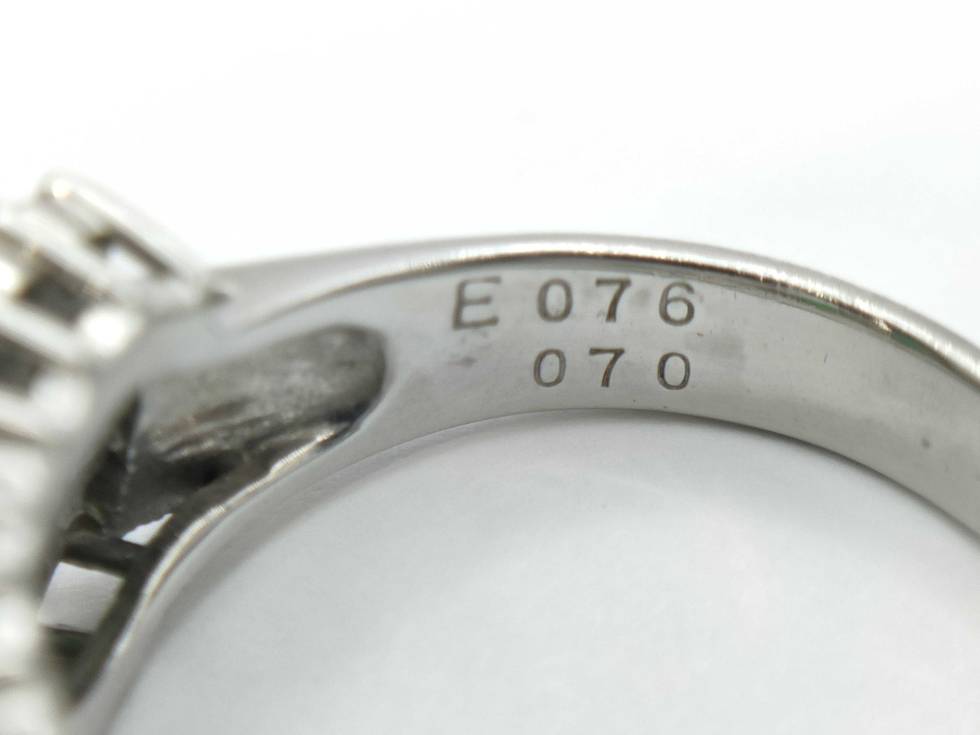 E0.76ct D0.70ct PT900 7.9g Ring 