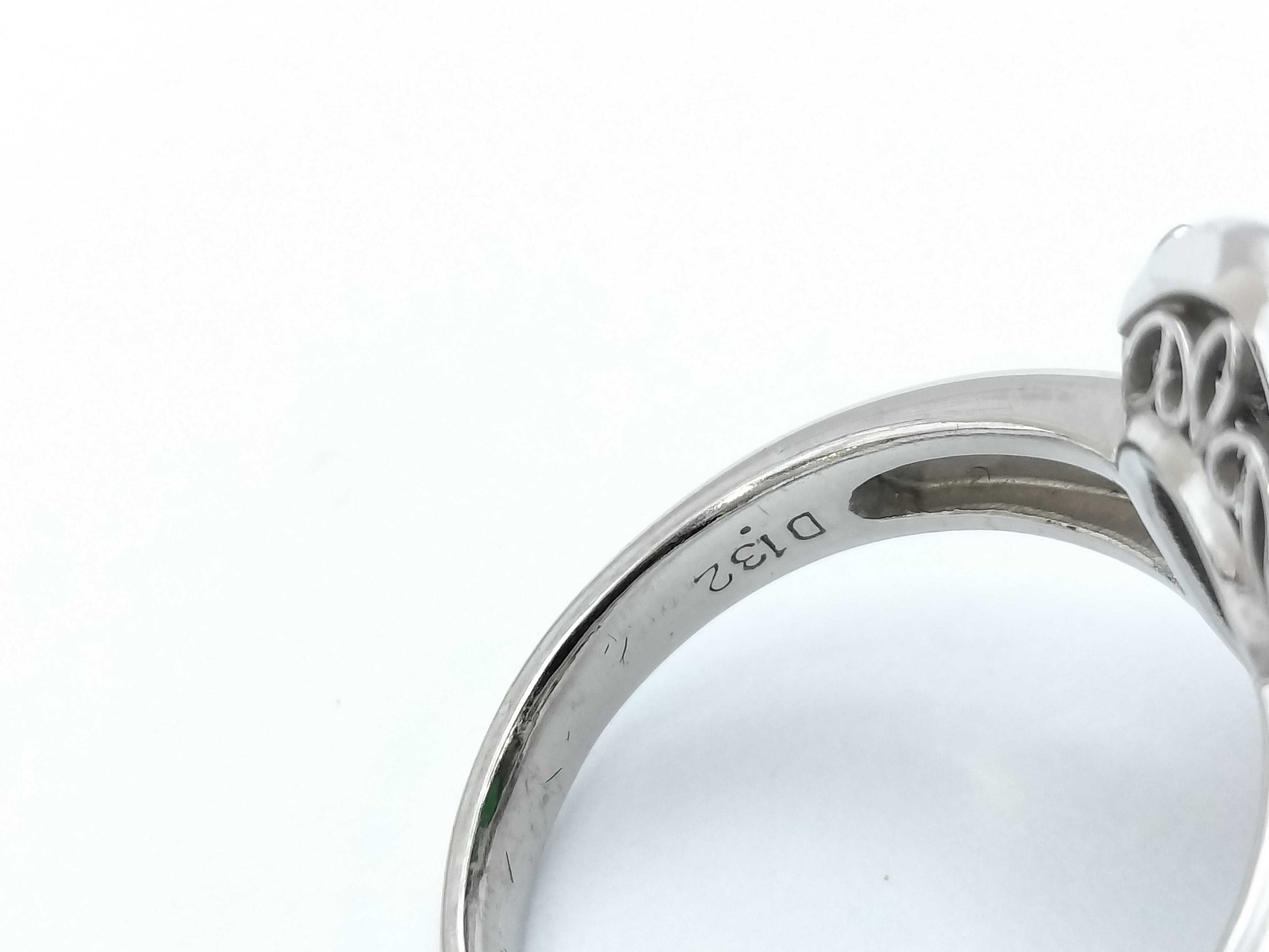 Jadeite 2.66ct D1.32ct PT900 10.8g Ring 