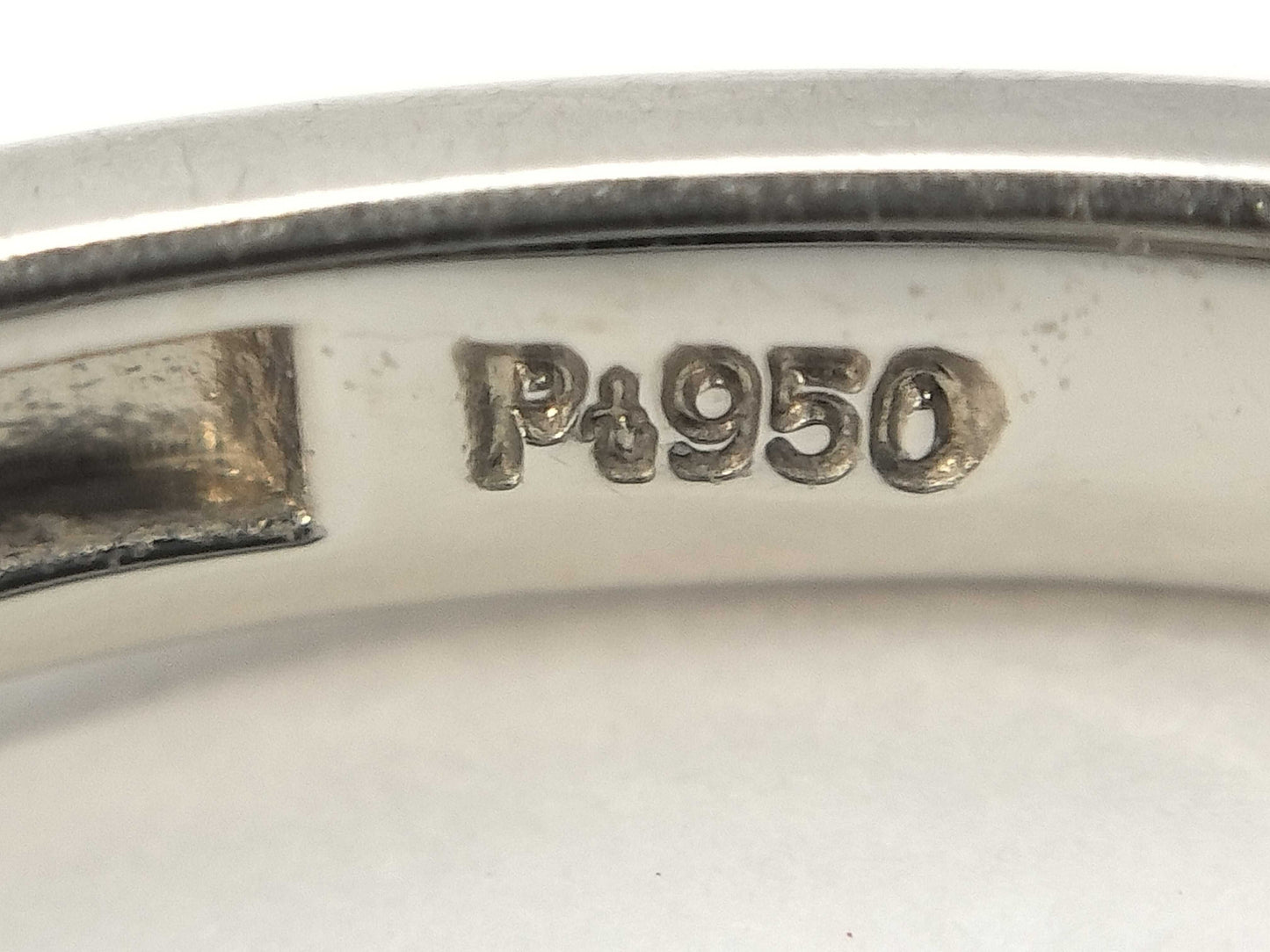 D0.20/0.35ct Pt900 3.5g Ring 