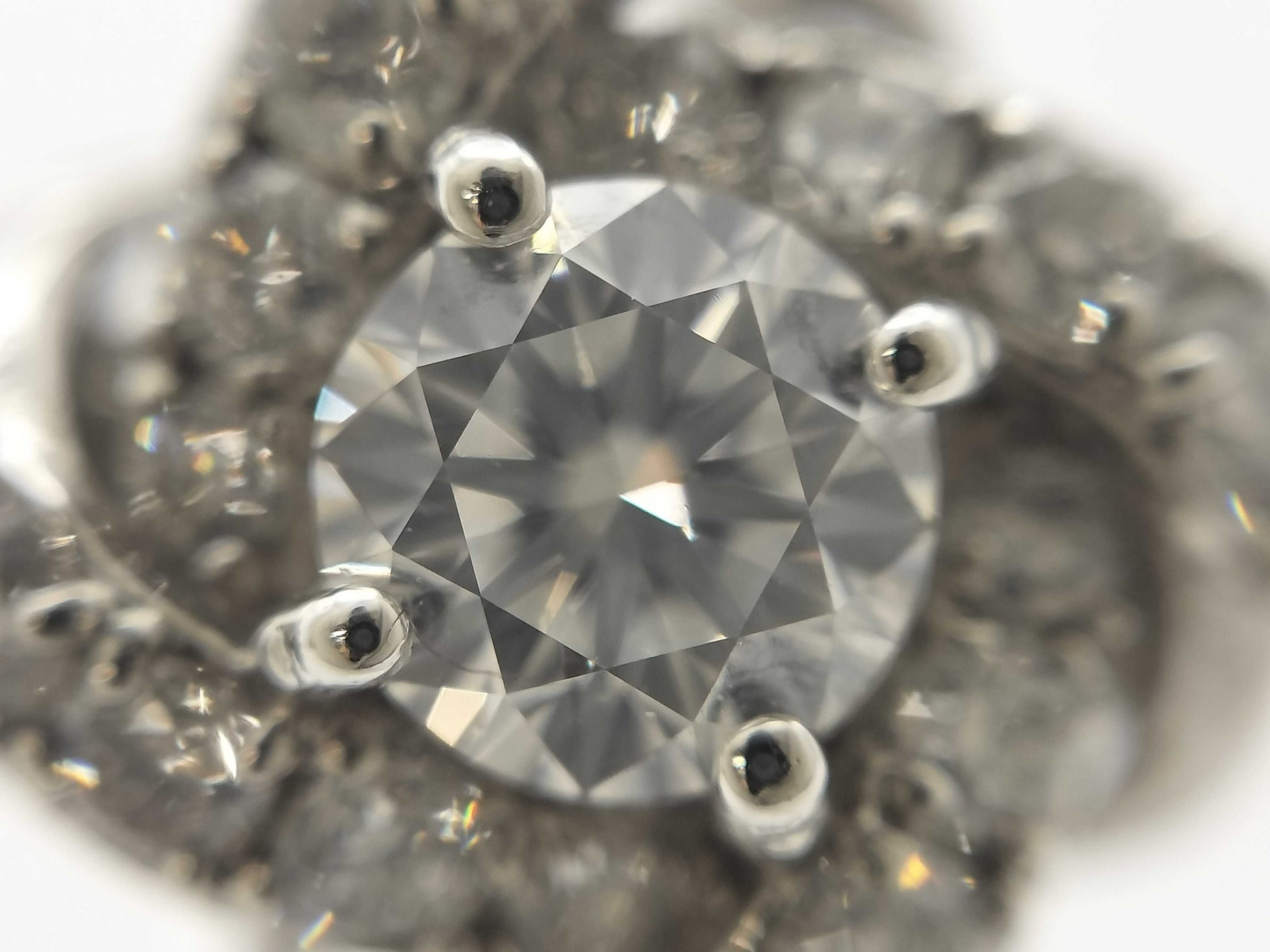 D0.20/0.35ct Pt900 3.5g Ring 