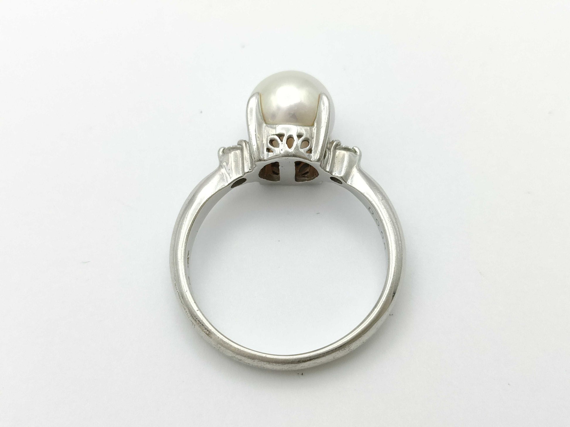 Pearl diameter: approx. 7.8mm, D0.06ct, PT850, 4.9g, Ring 
