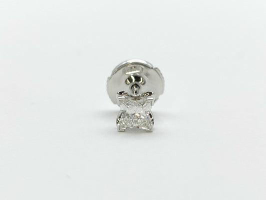 LOUIS VUITTON Star Diamond Earrings in White Gold and AU750, 1.1g 
