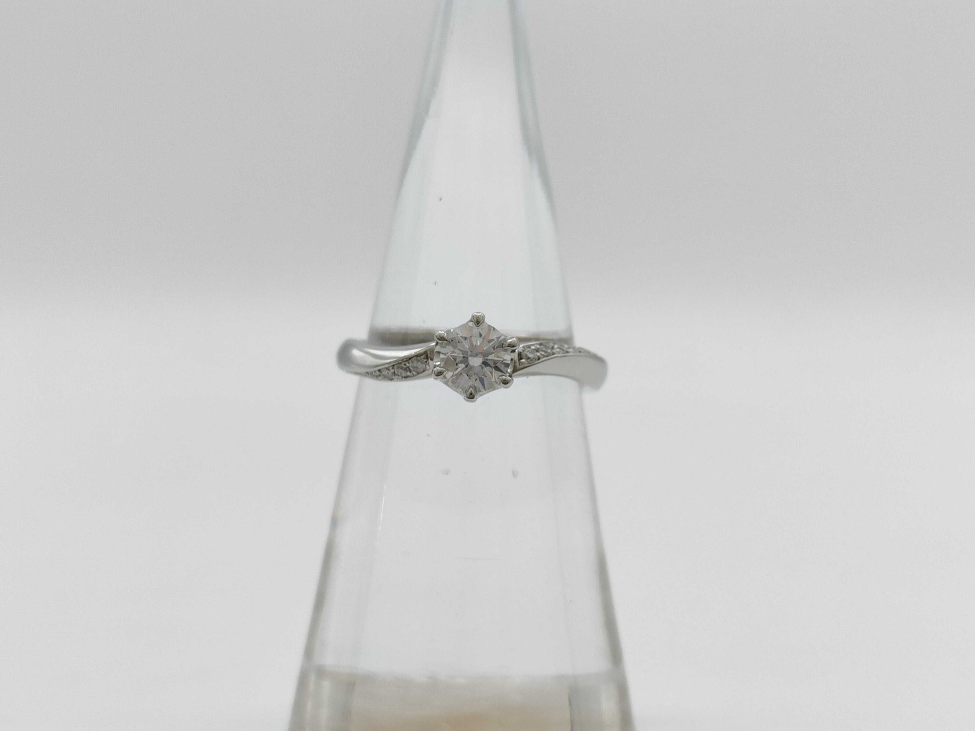 4℃ D0.306ct melee diamonds PT995 4.0g ring 
