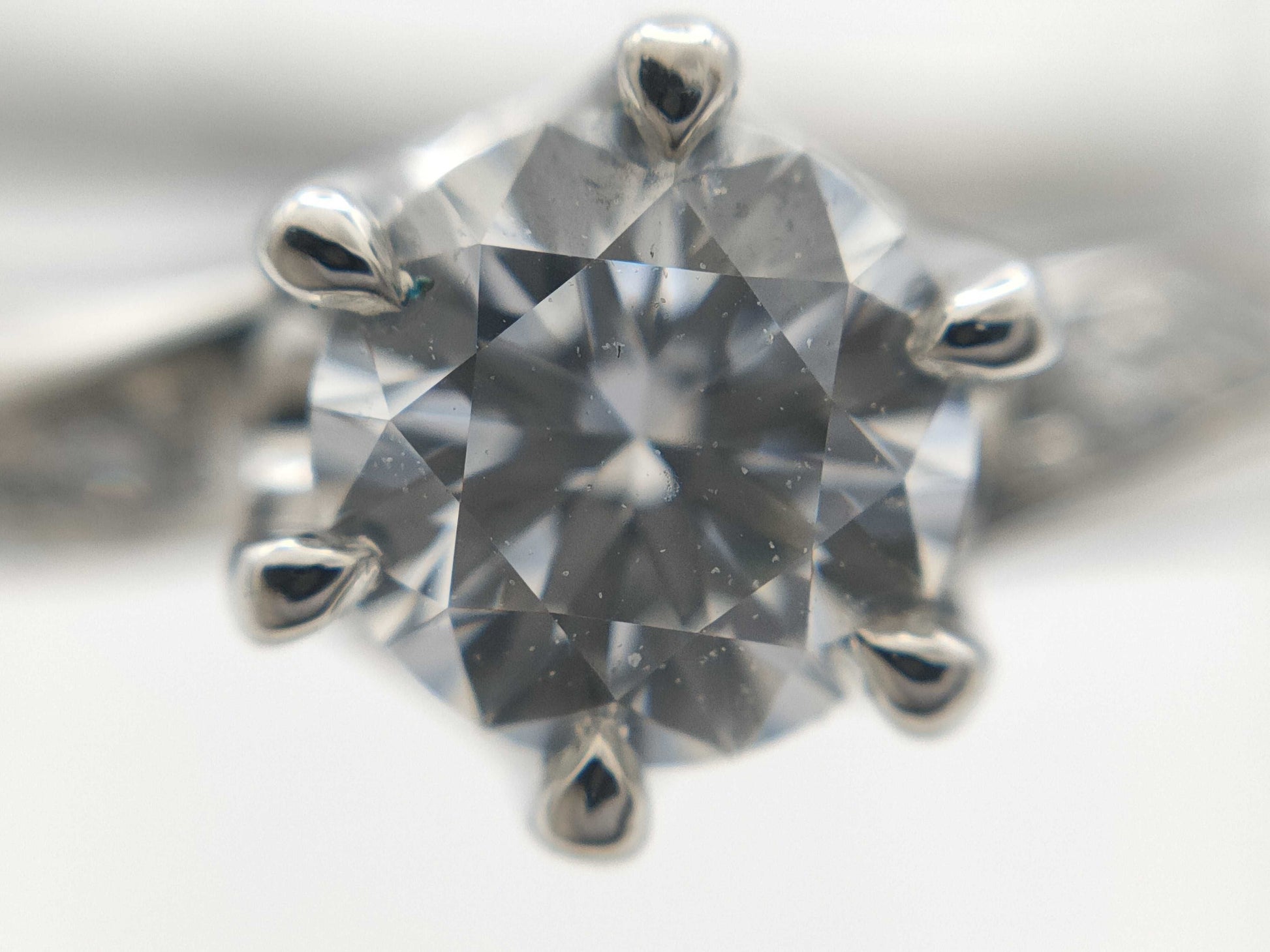 4℃ D0.306ct melee diamonds PT995 4.0g ring 