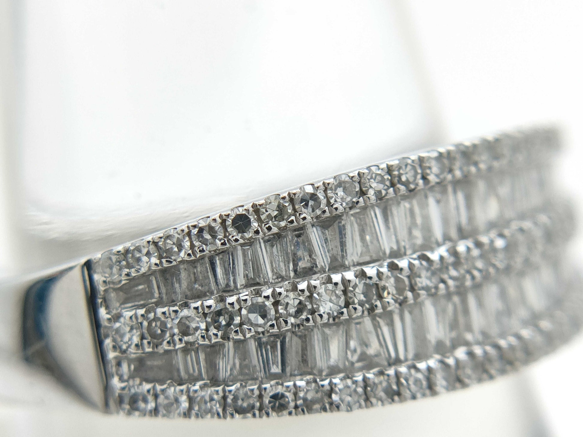 D1.00ct Pt950 7.0g Ring 
