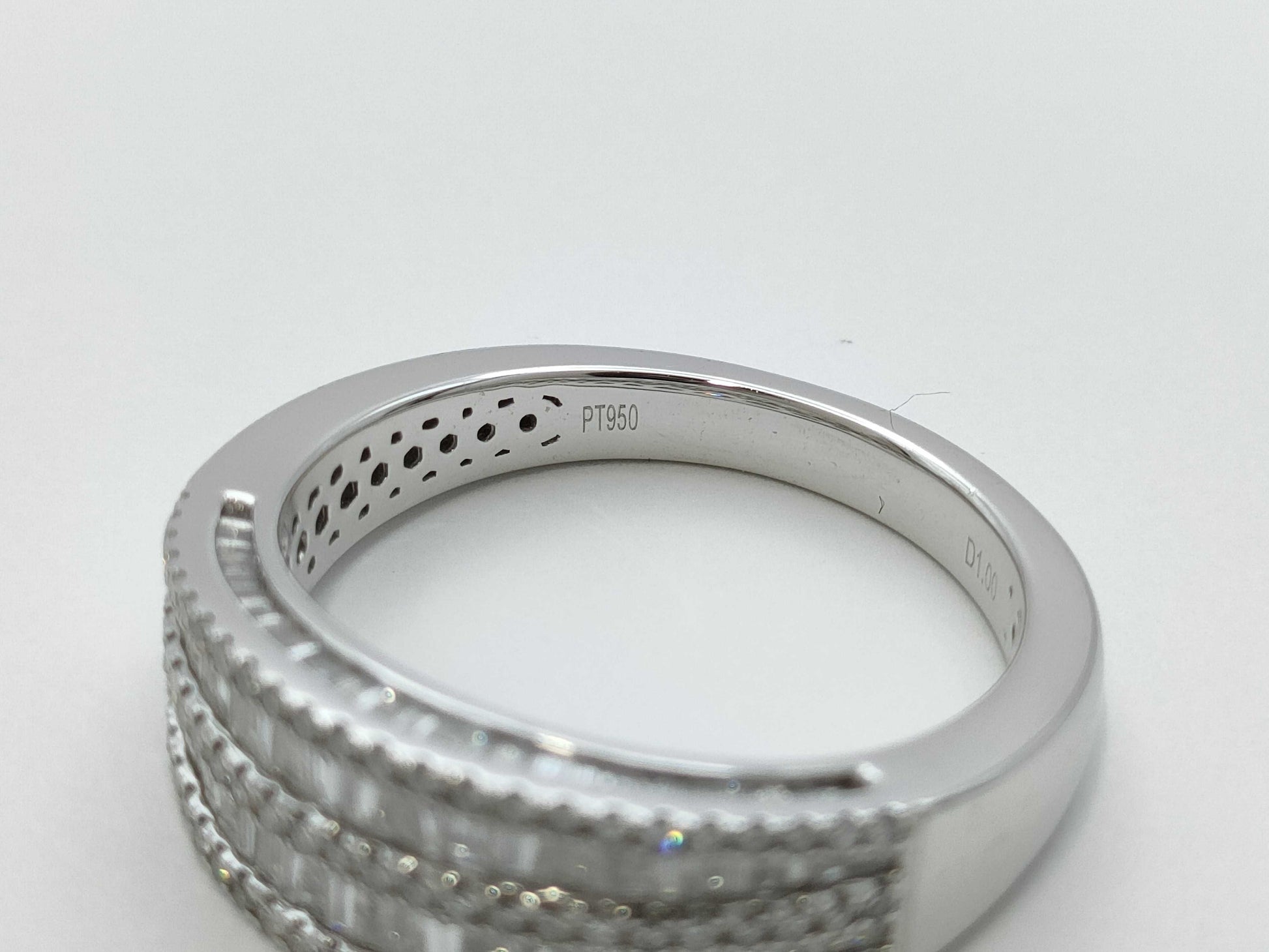 D1.00ct Pt950 7.0g Ring 