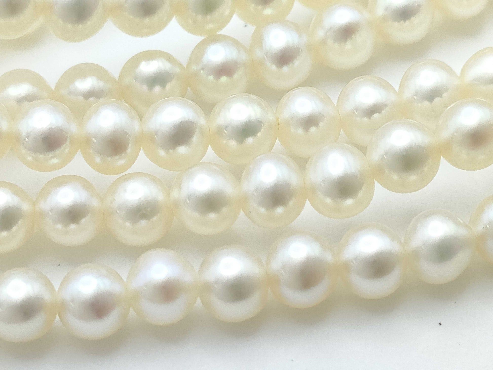 Semi-Round Pearl, Diameter: Approx. 3.4-3.6mm, D0.99ct, 750, 37.4g, Bracelet/Bangle 