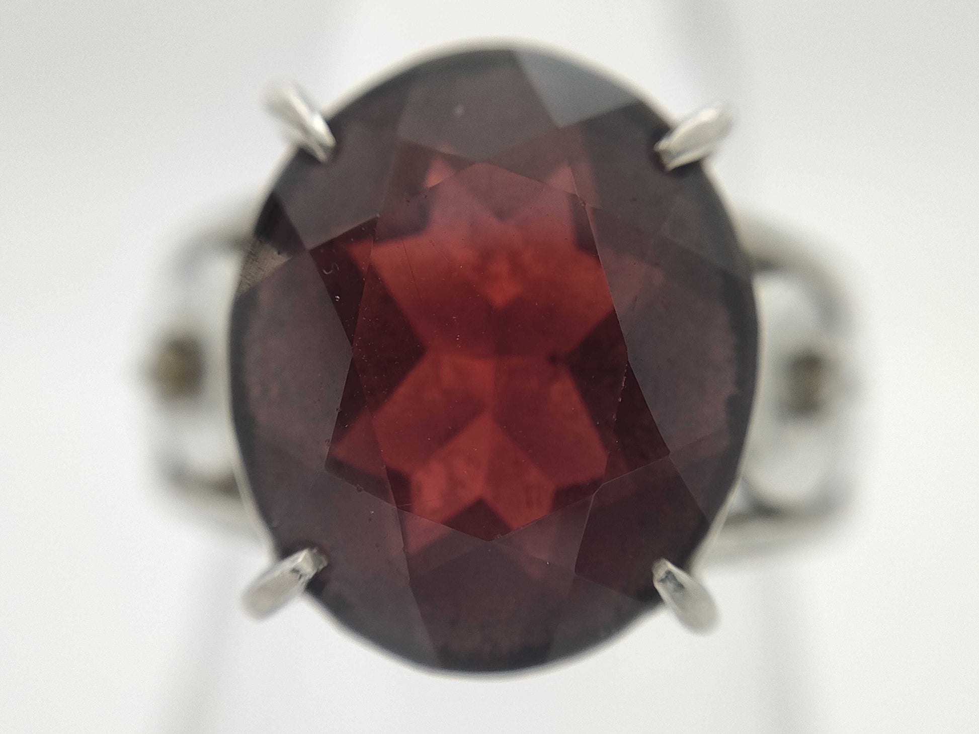 Garnet D0.02ct Pt900 9.4g Ring 